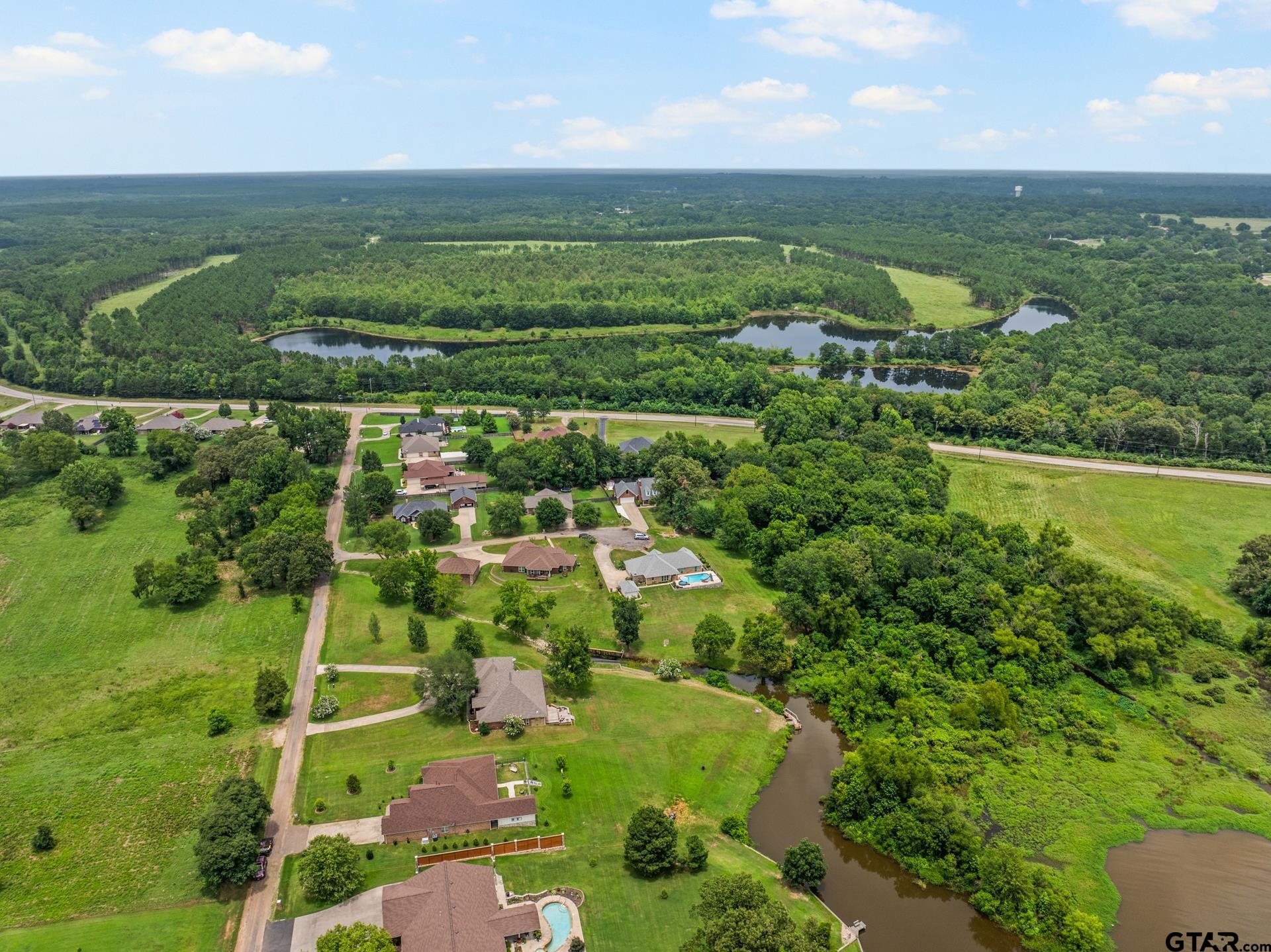 100 County Road 1132