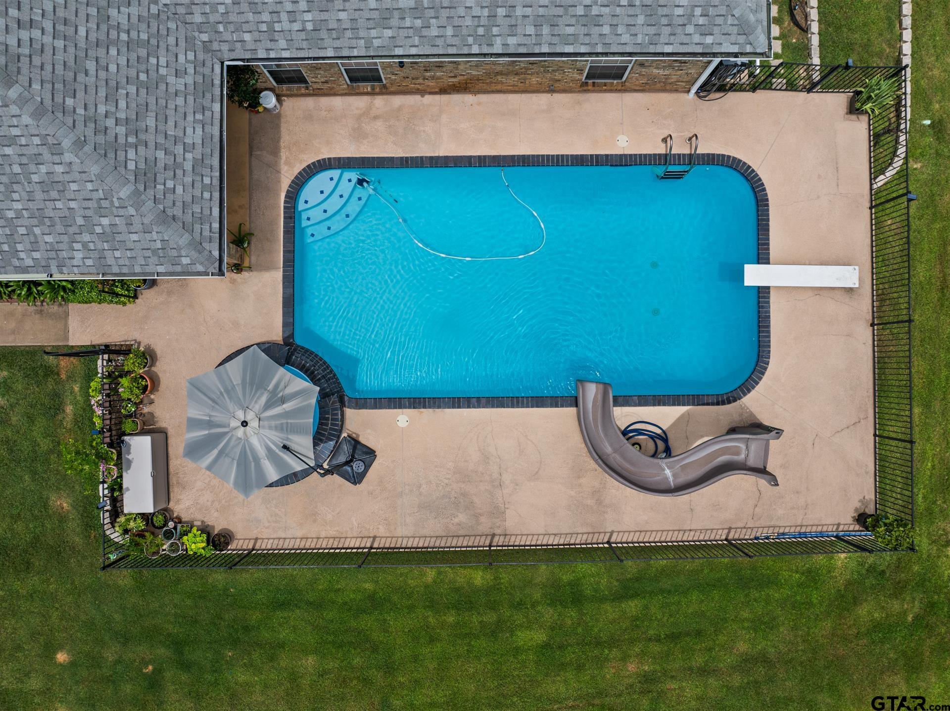 100 County Road 1132