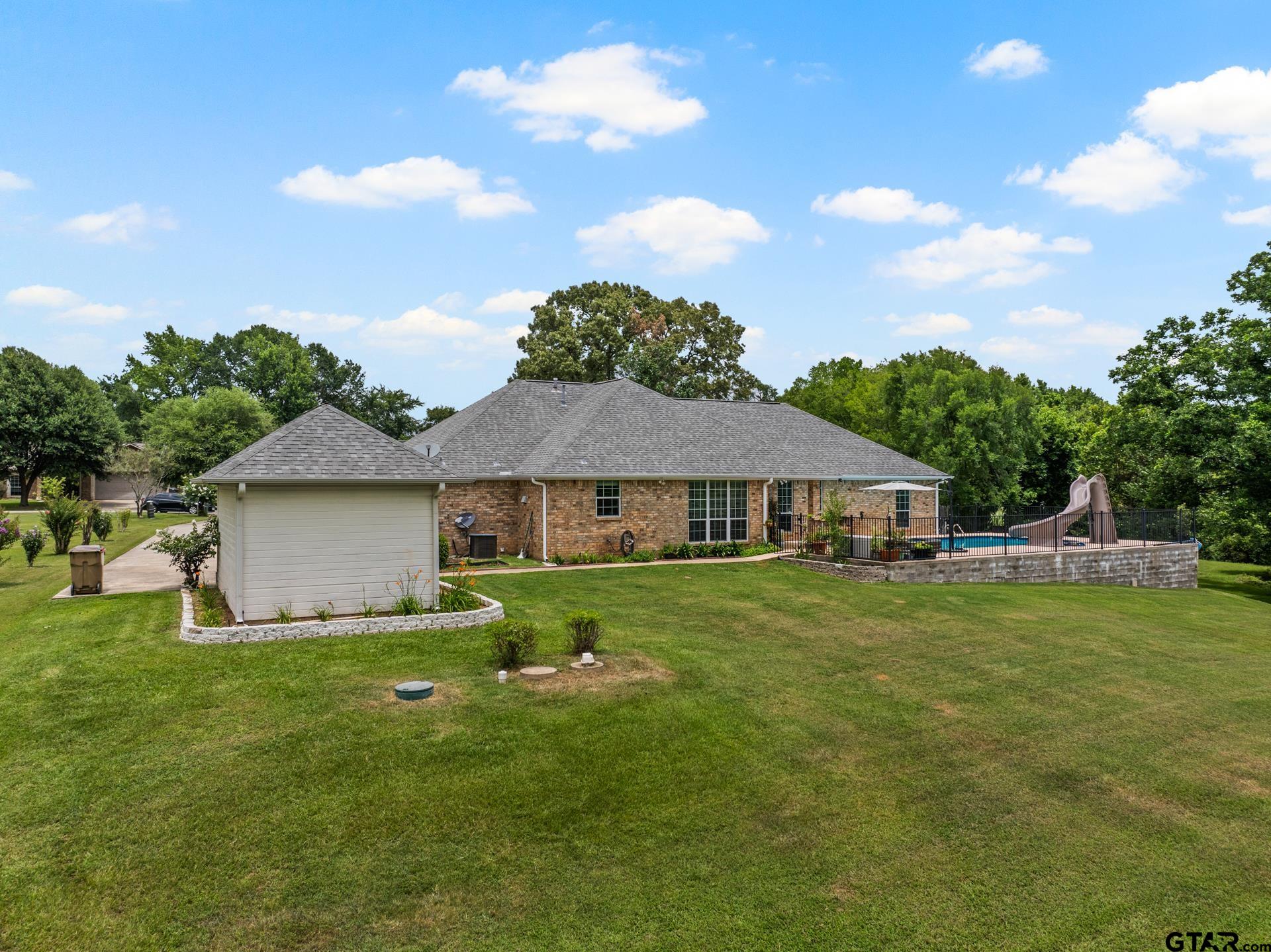 100 County Road 1132