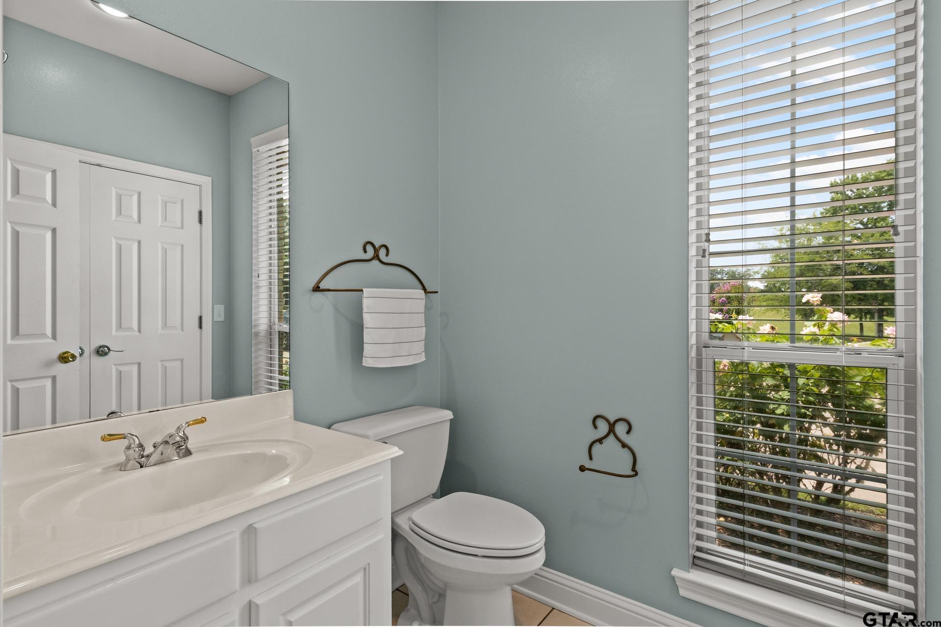 100 County Road 1132