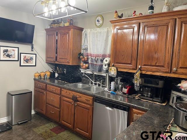 1960 NW County Road 1030