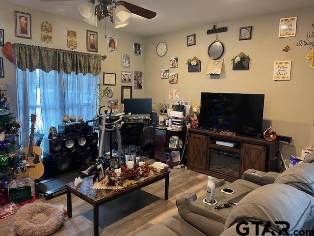1960 NW County Road 1030