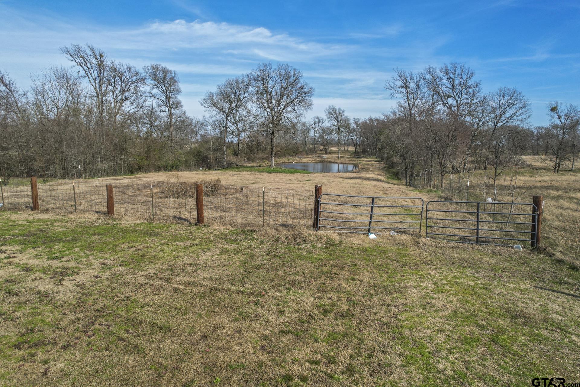 1960 NW County Road 1030