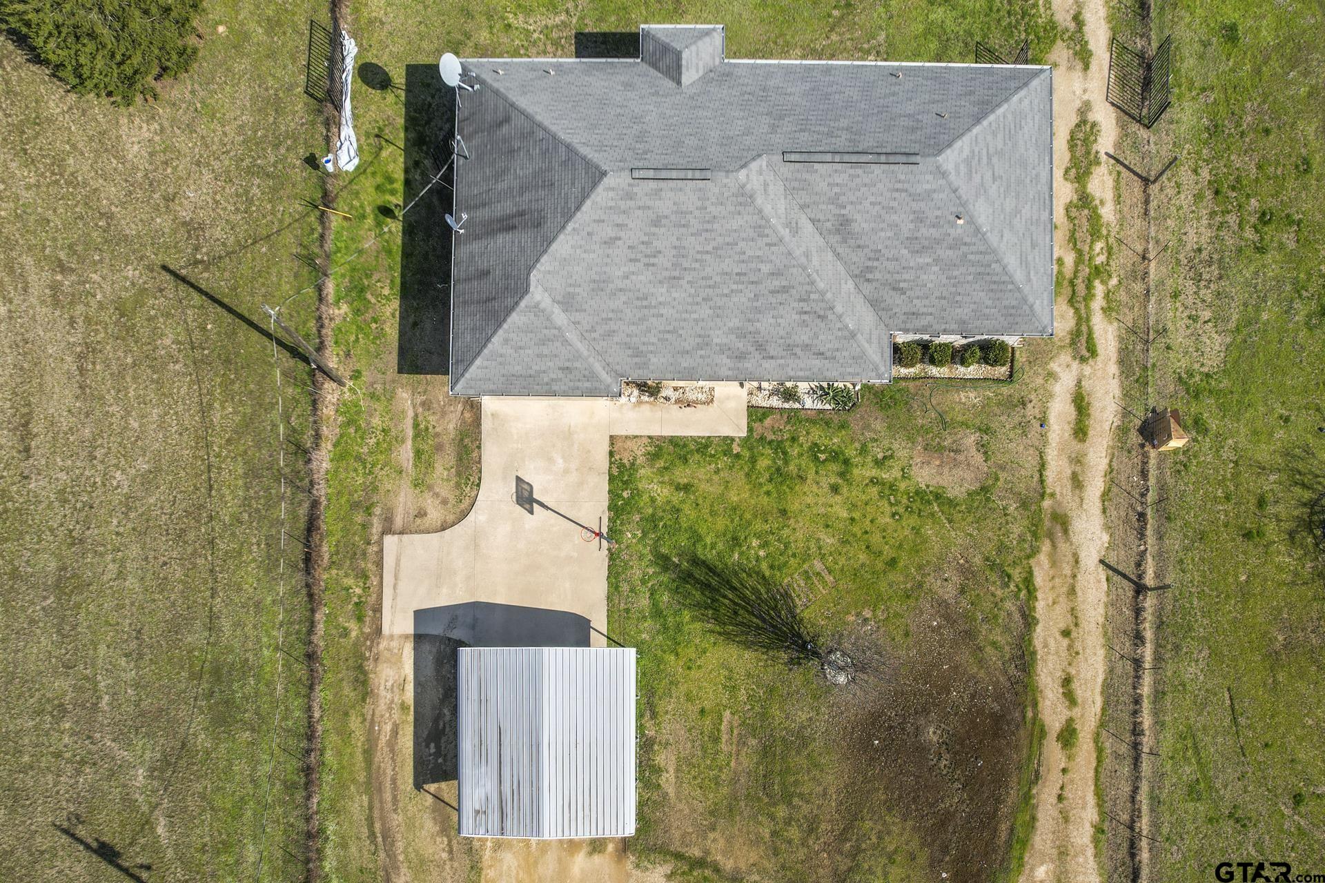 1960 NW County Road 1030