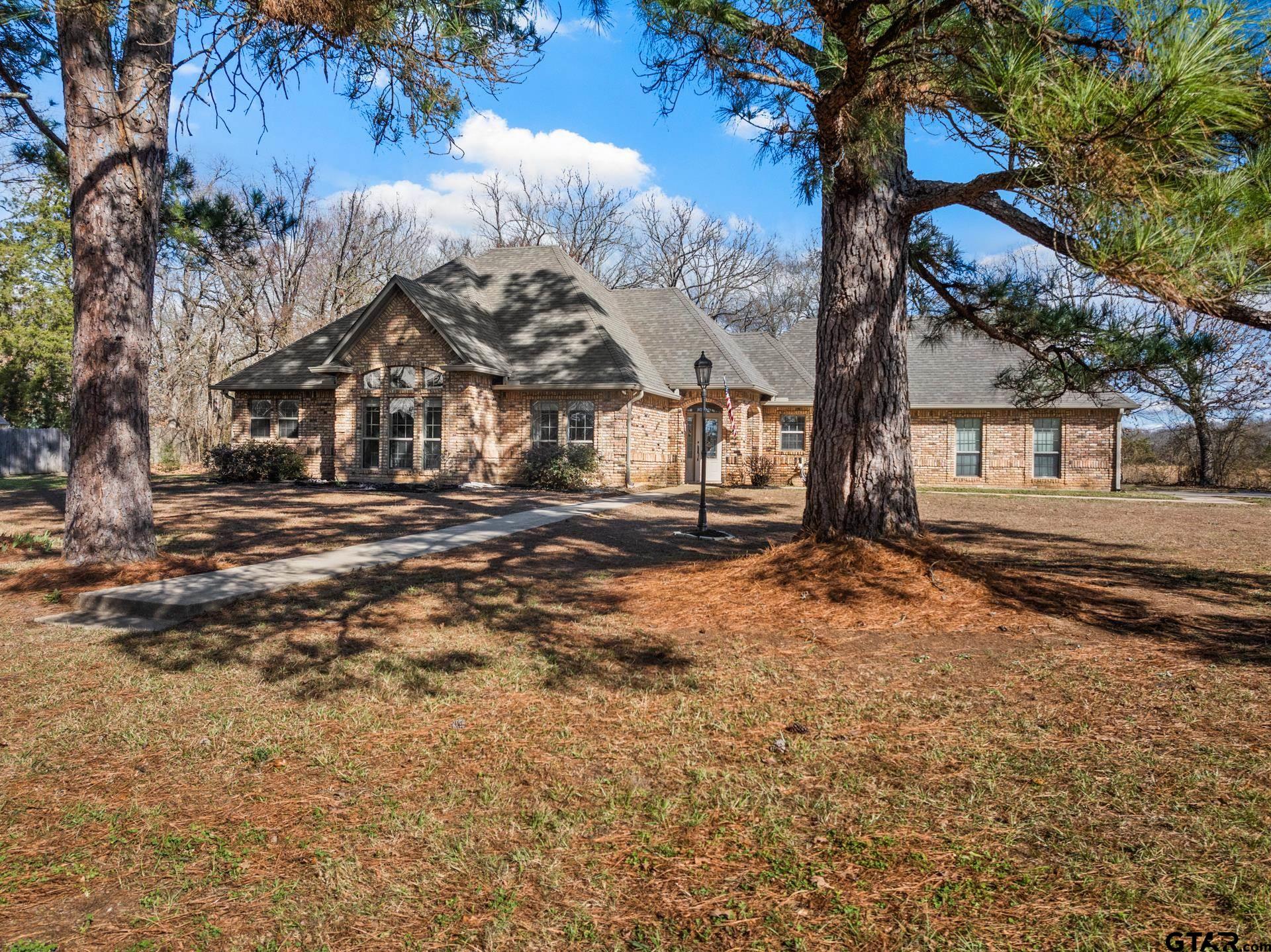 75 Private Road 4208