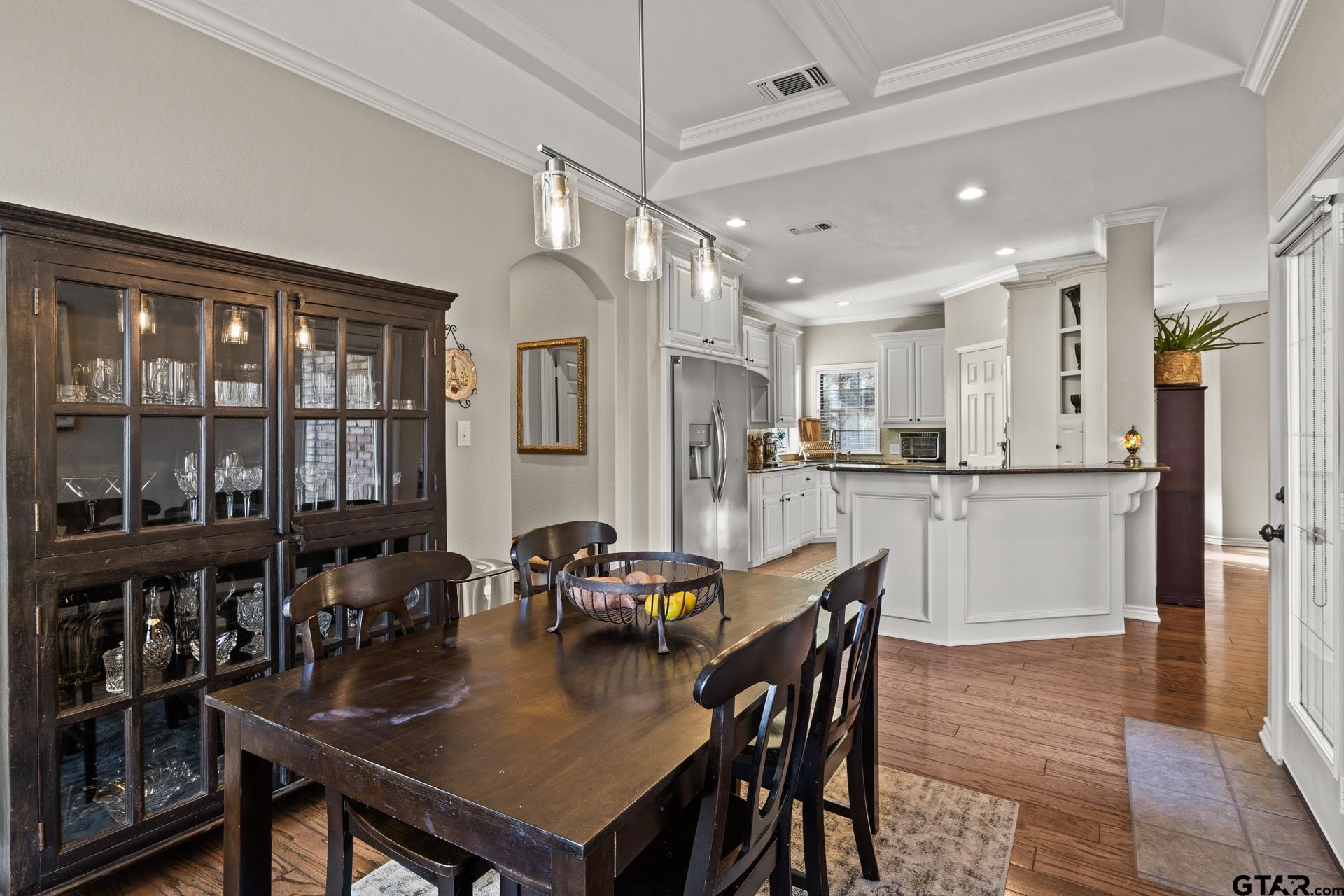 75 Private Road 4208