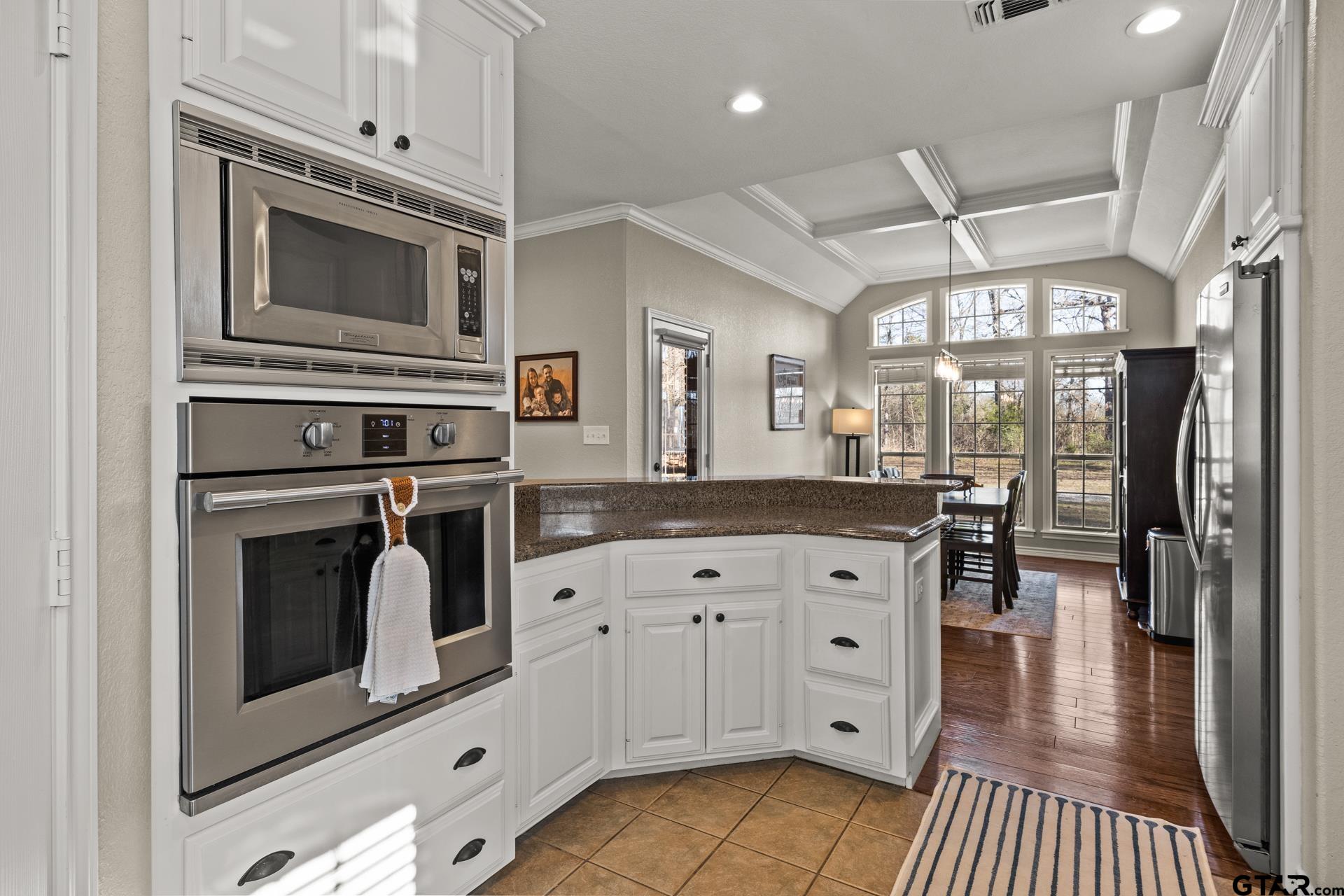 75 Private Road 4208