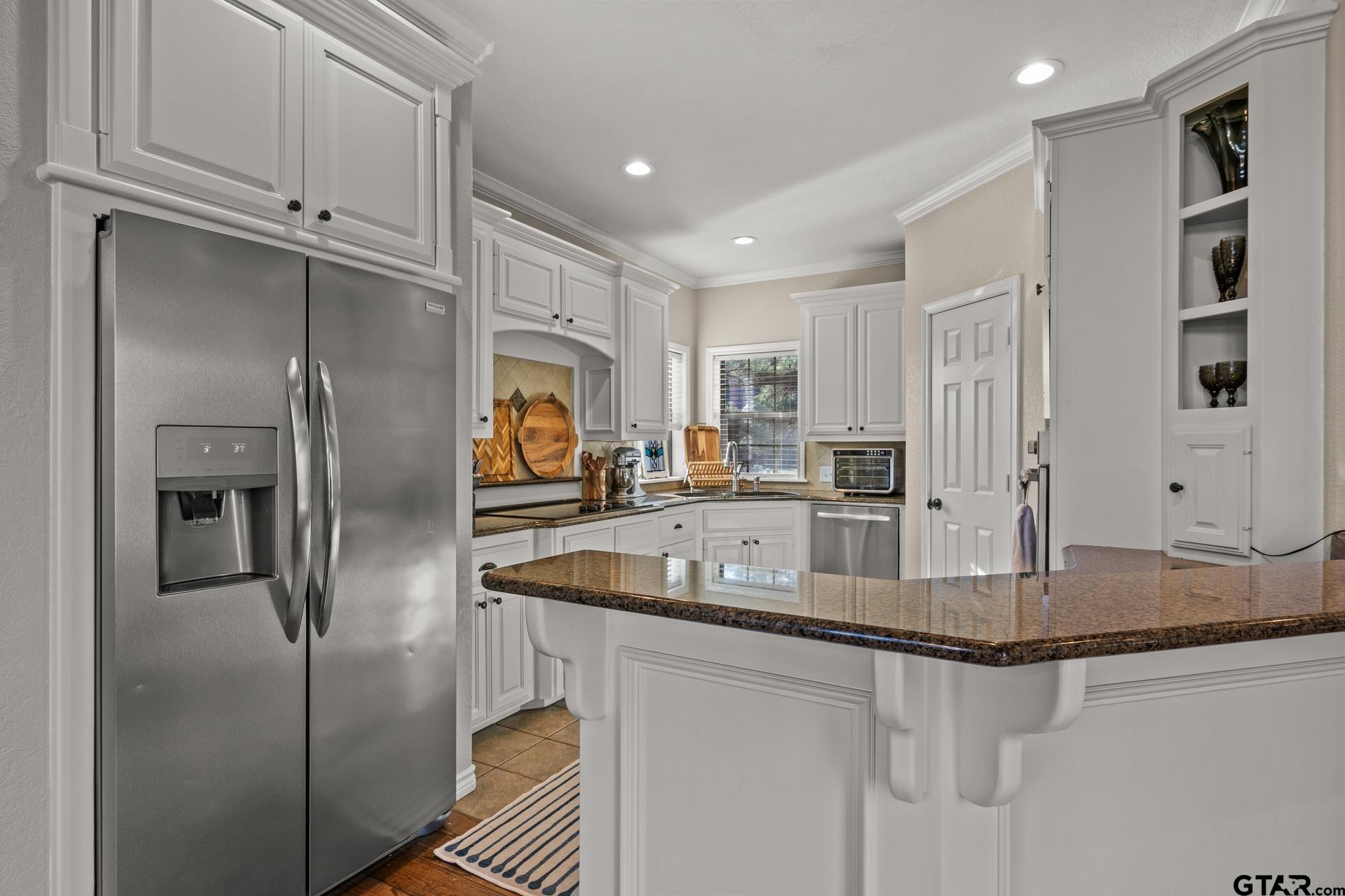 75 Private Road 4208