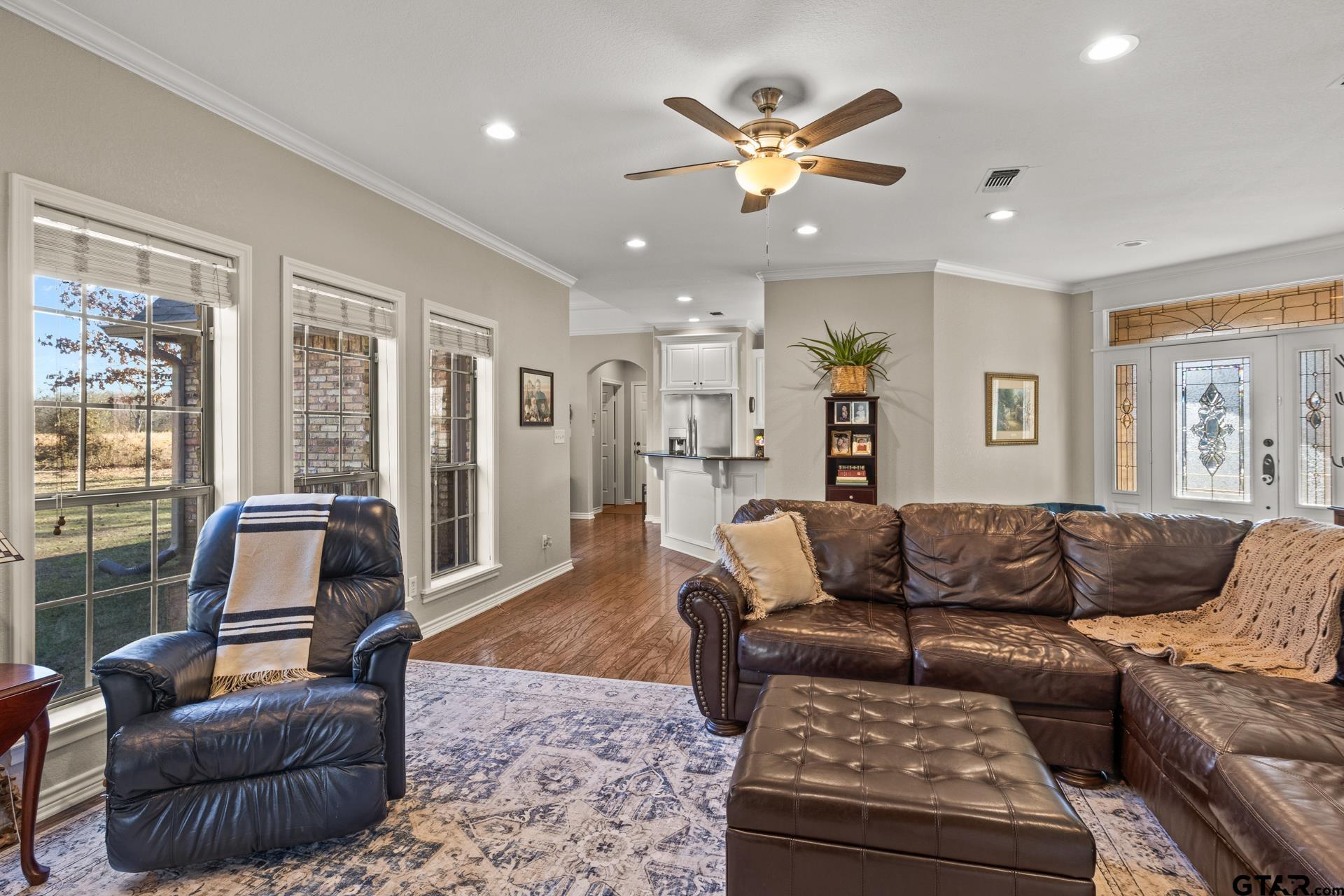 75 Private Road 4208