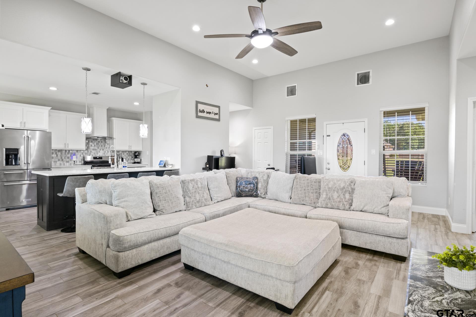 20 County Road 4742