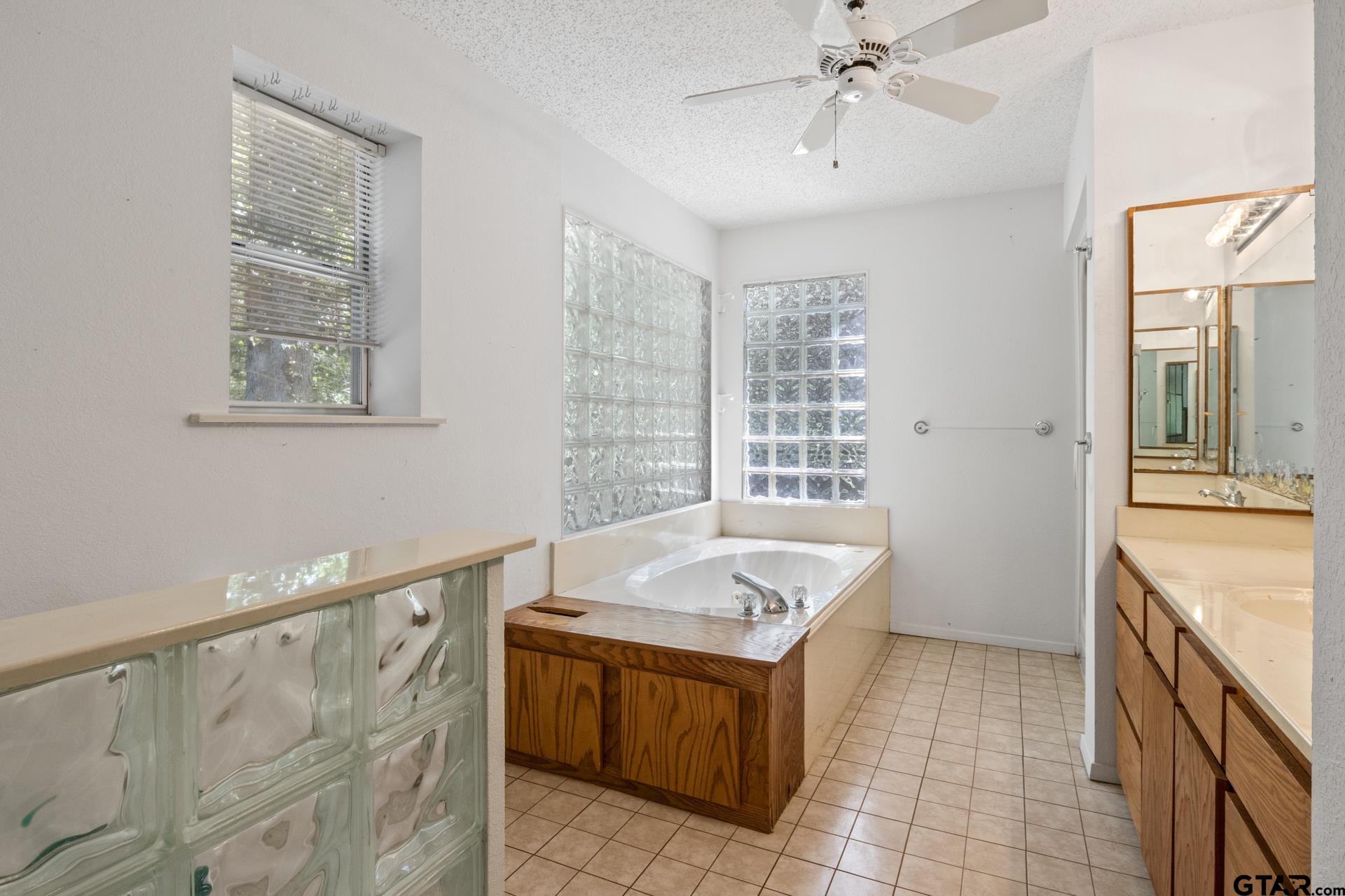 147 County Road 2608