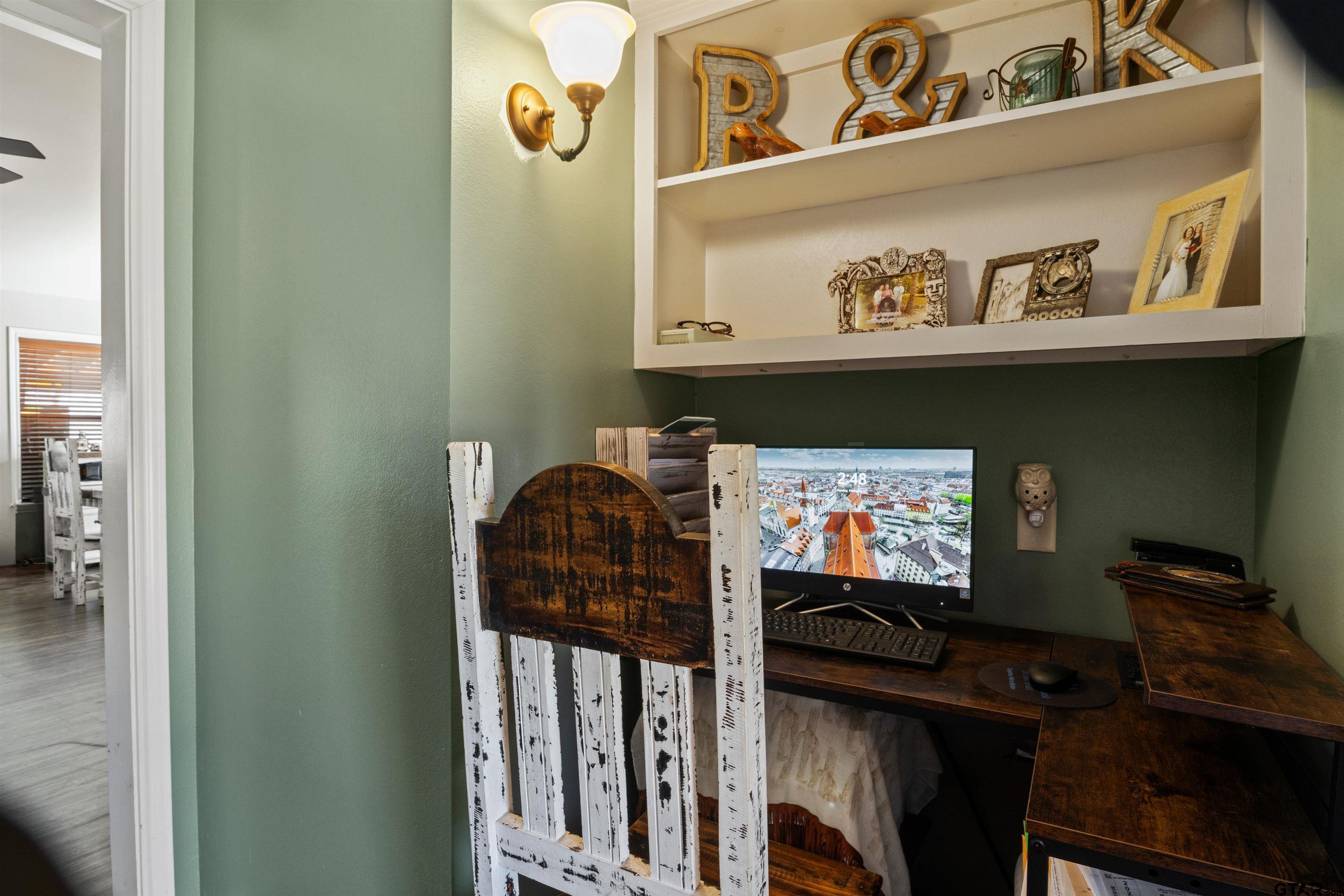 290 County Road 2220