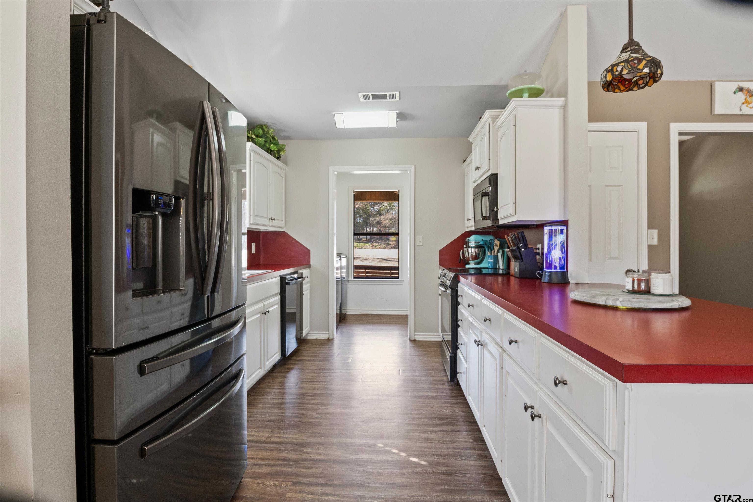 290 County Road 2220