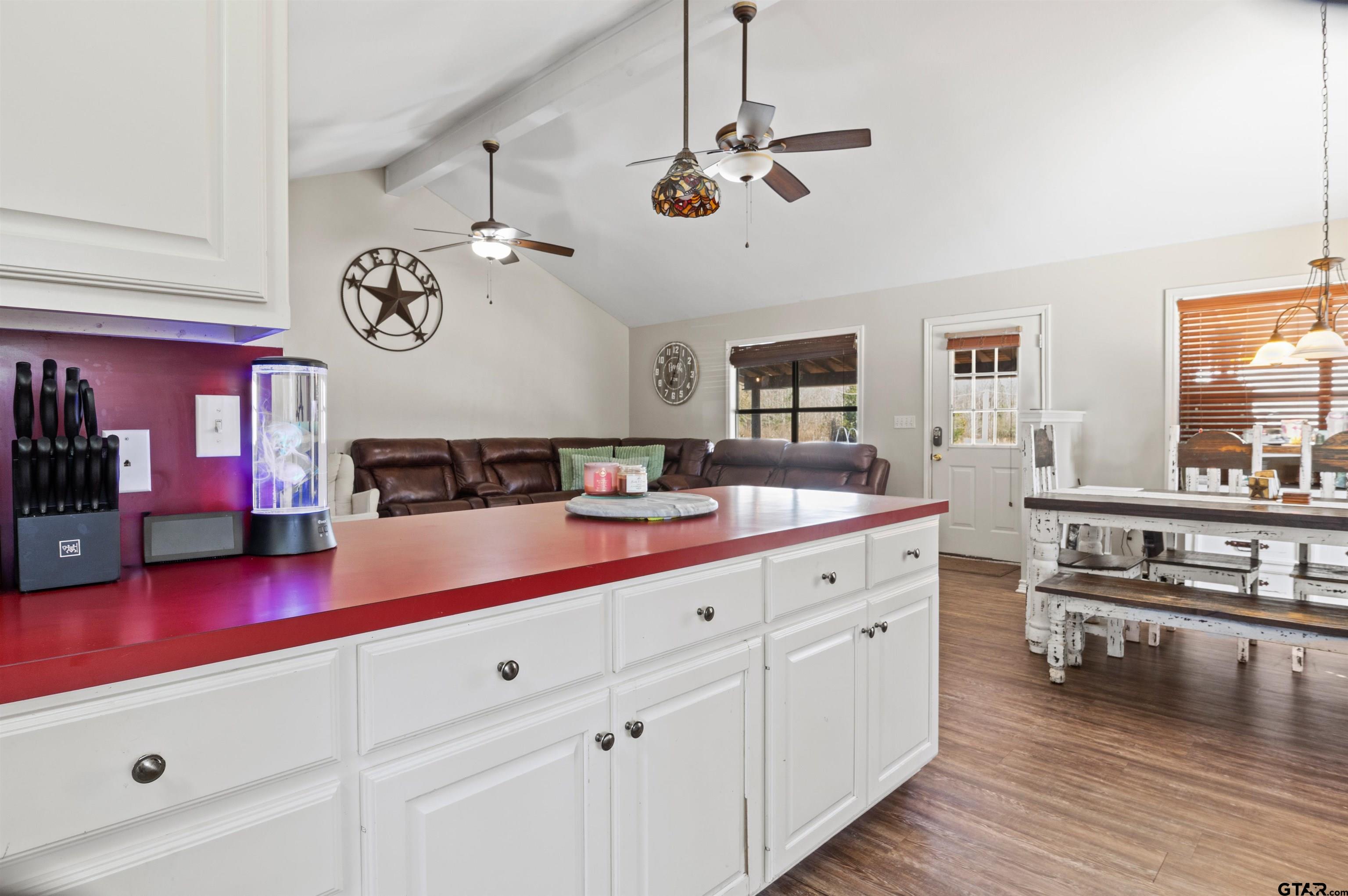 290 County Road 2220