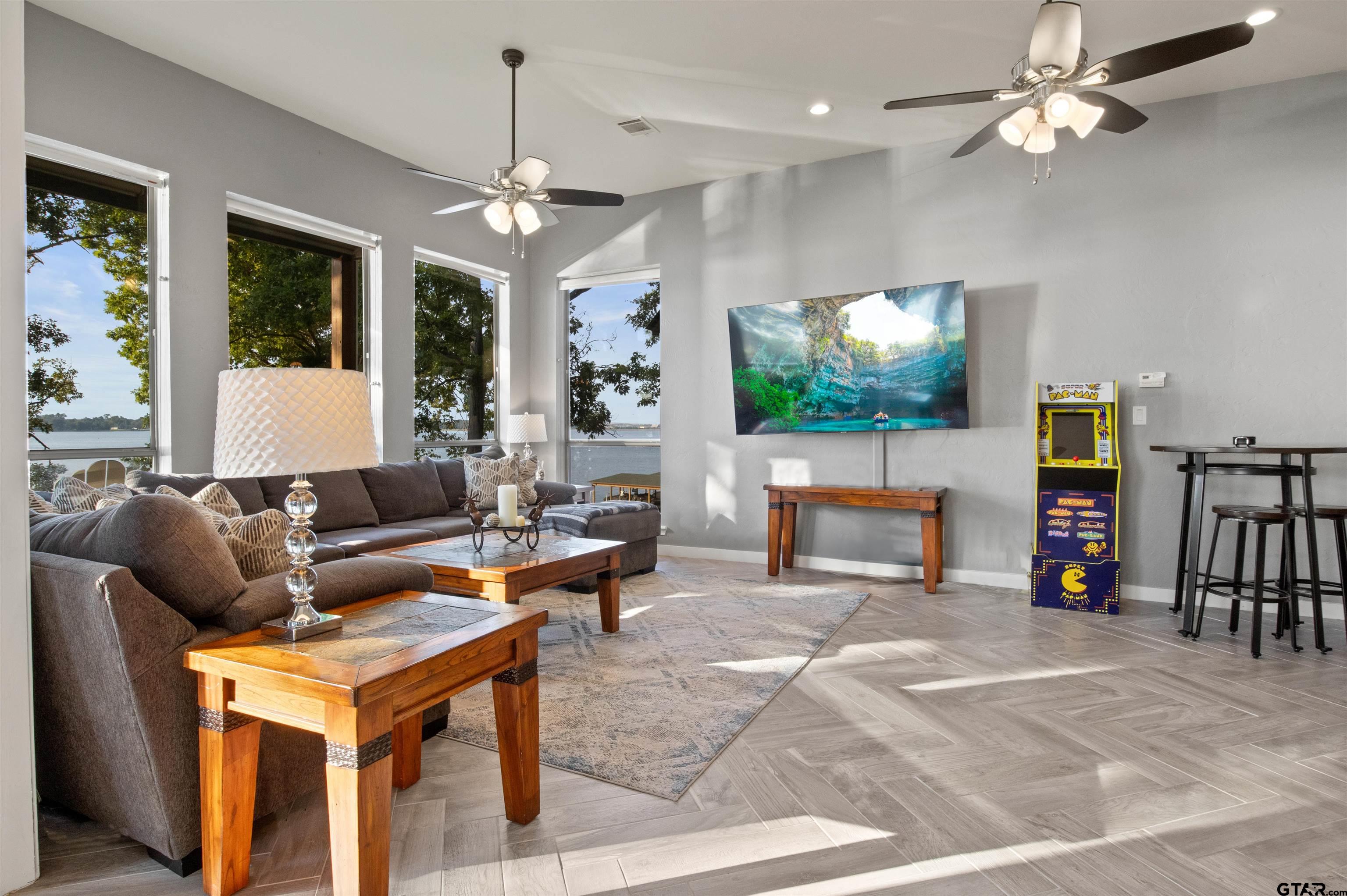 385 County Road 2610