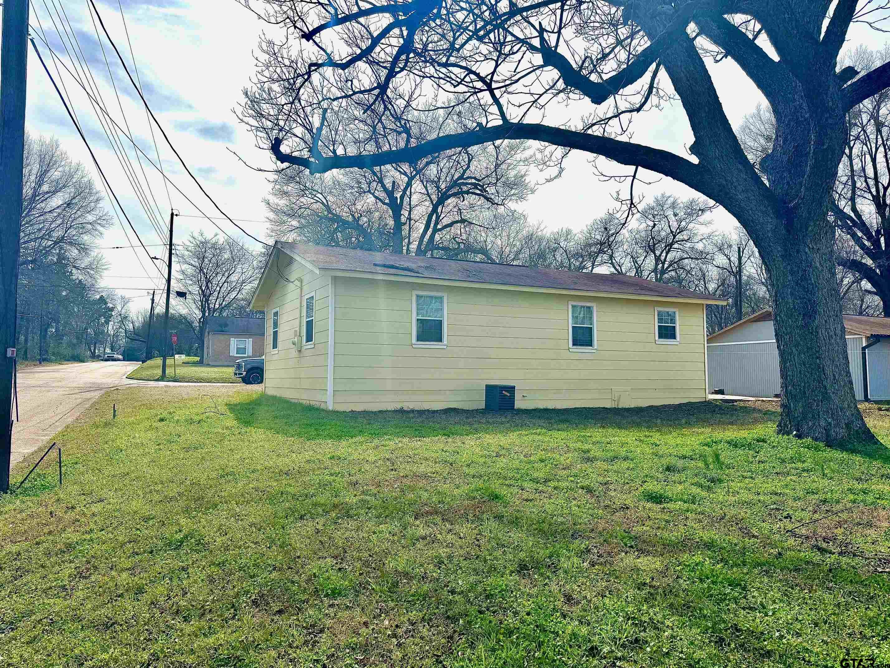 301 Fairview