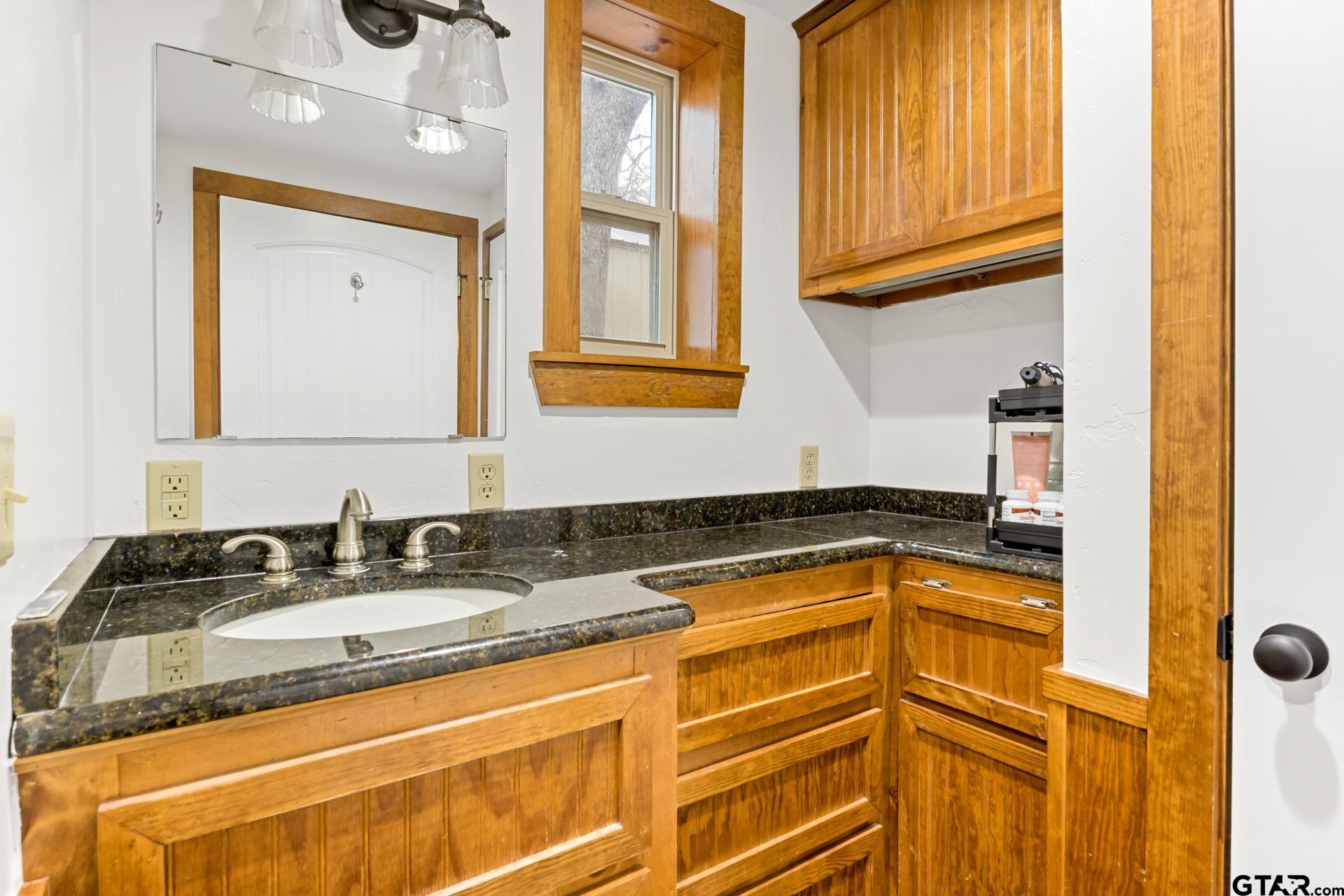 1265 Lake Franklin Dr