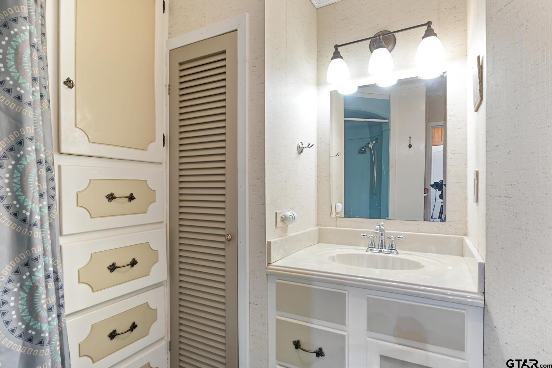 1265 Lake Franklin Dr