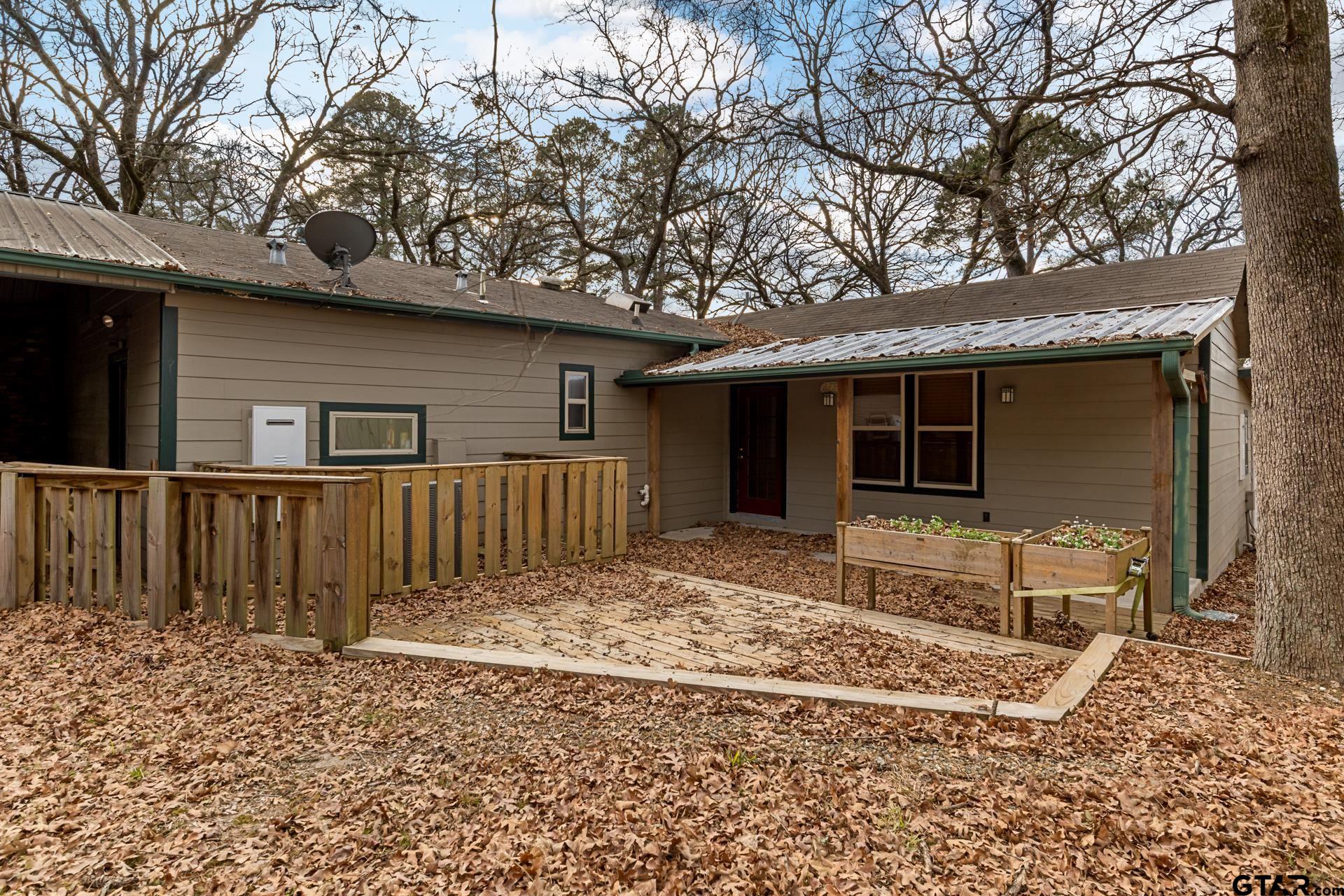 1265 Lake Franklin Dr