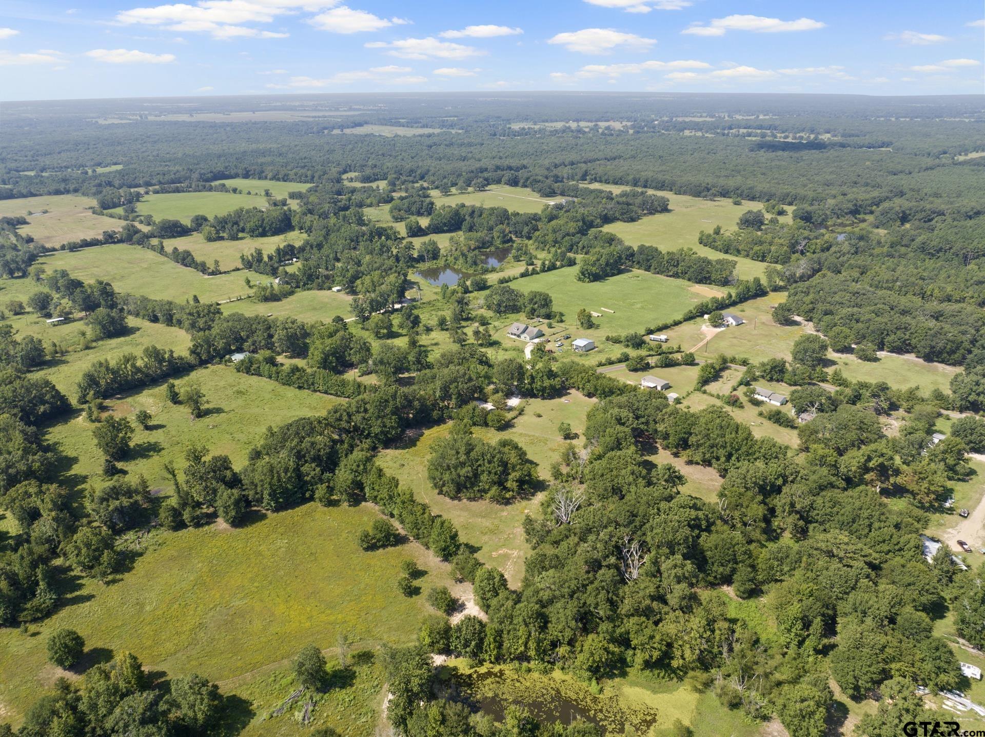 9280 NE County Road 2100