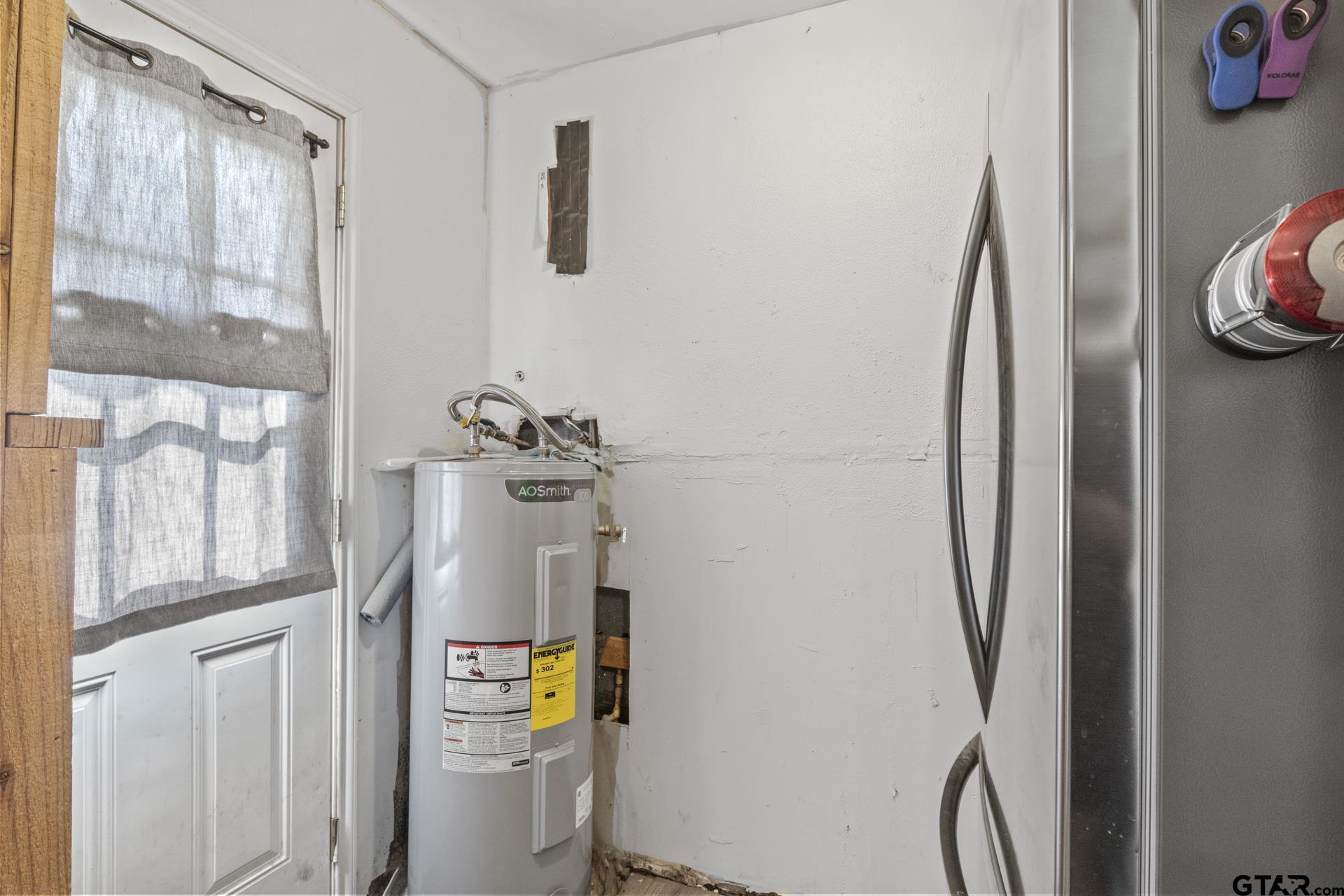 9280 NE County Road 2100