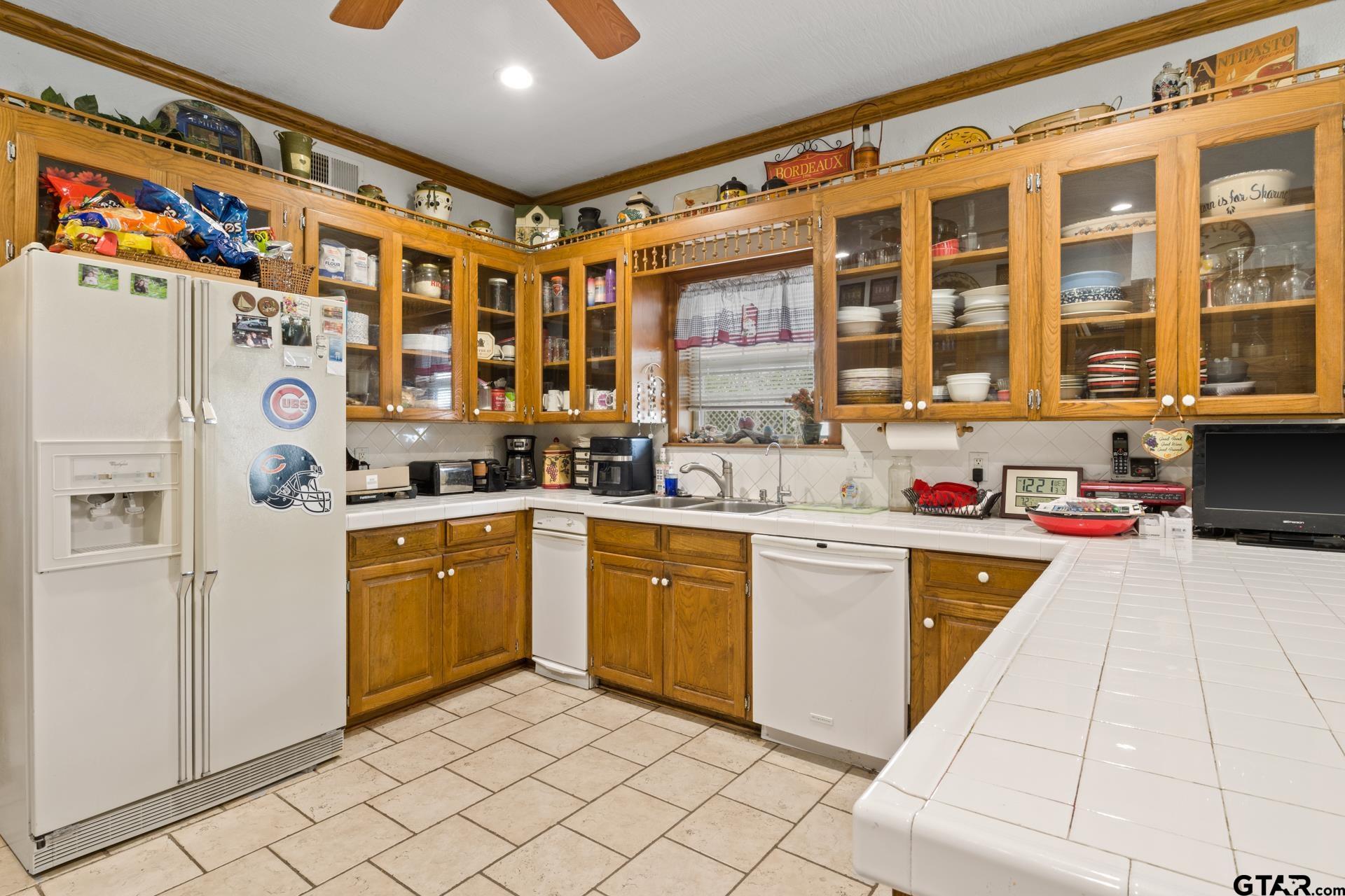 5975 N Hwy 271