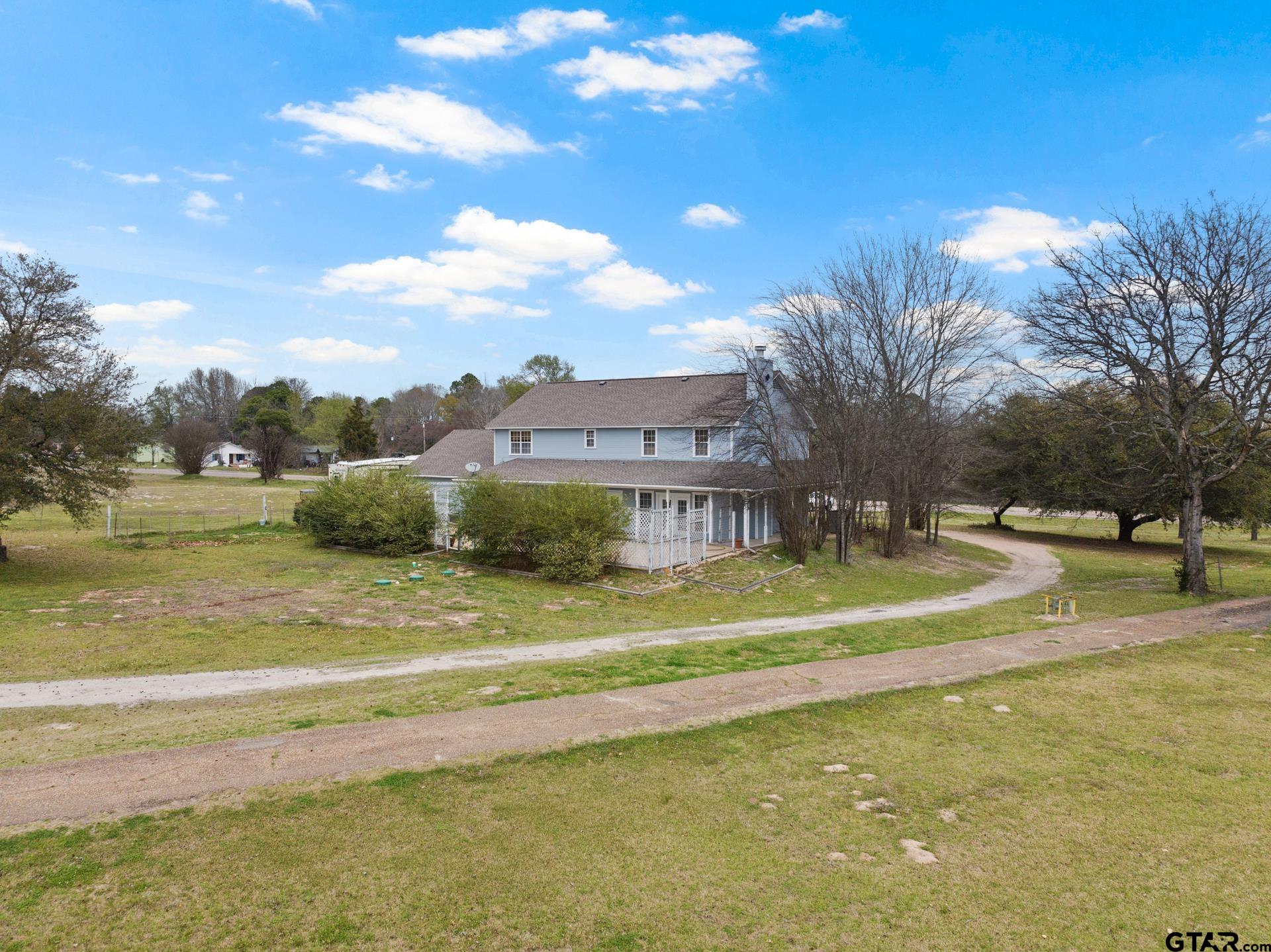 5975 N Hwy 271
