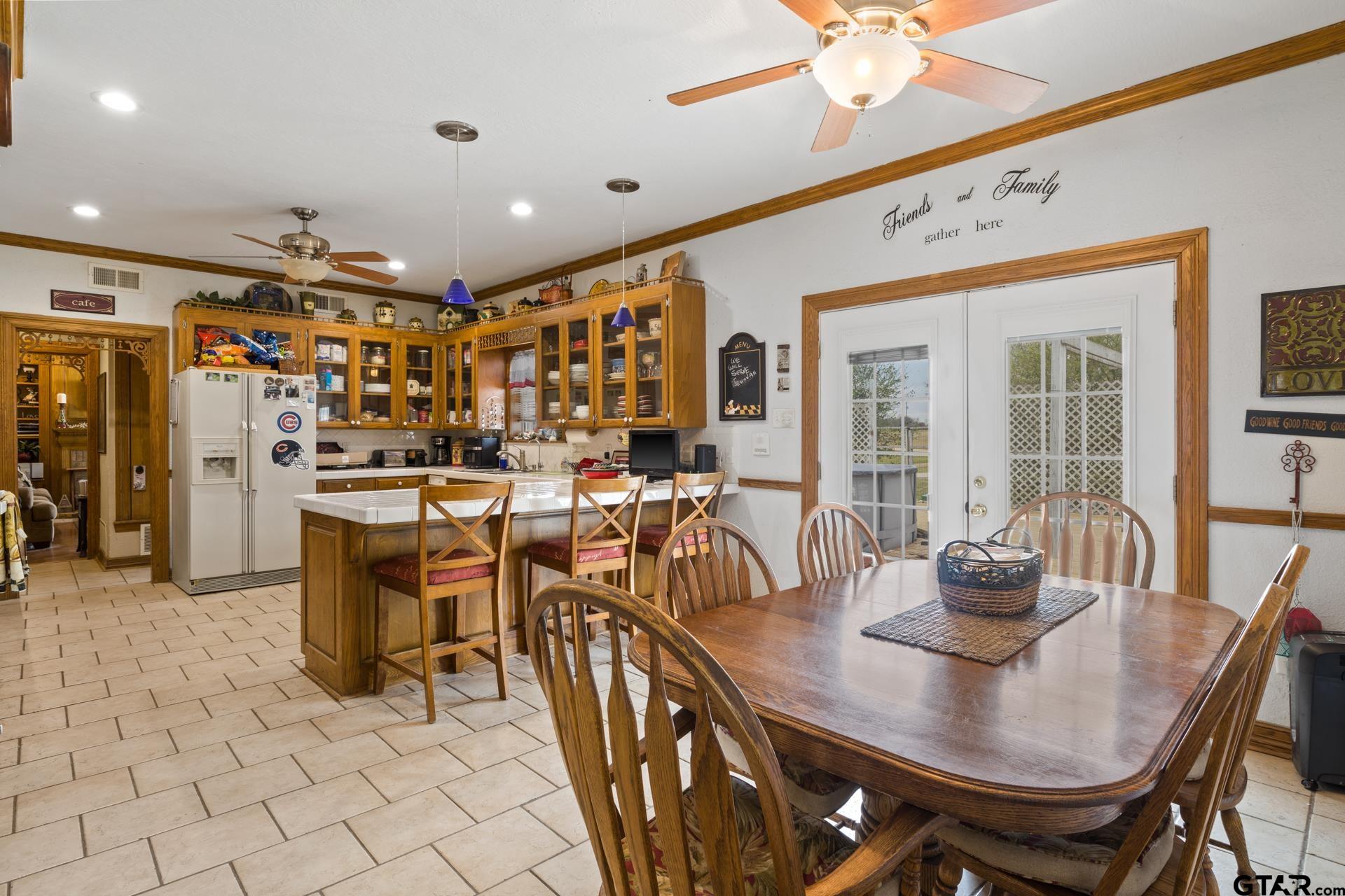 5975 N Hwy 271