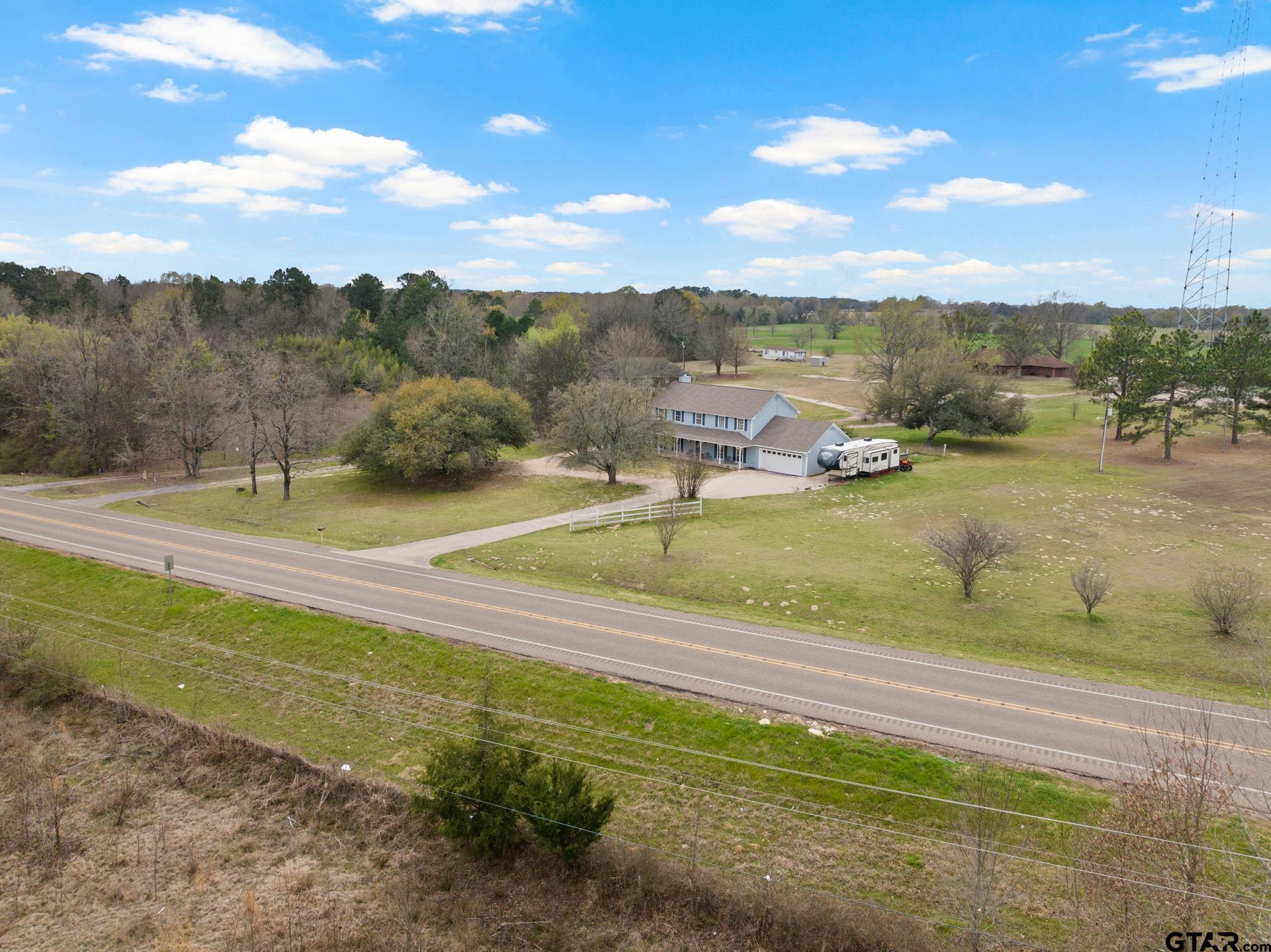 5975 N Hwy 271
