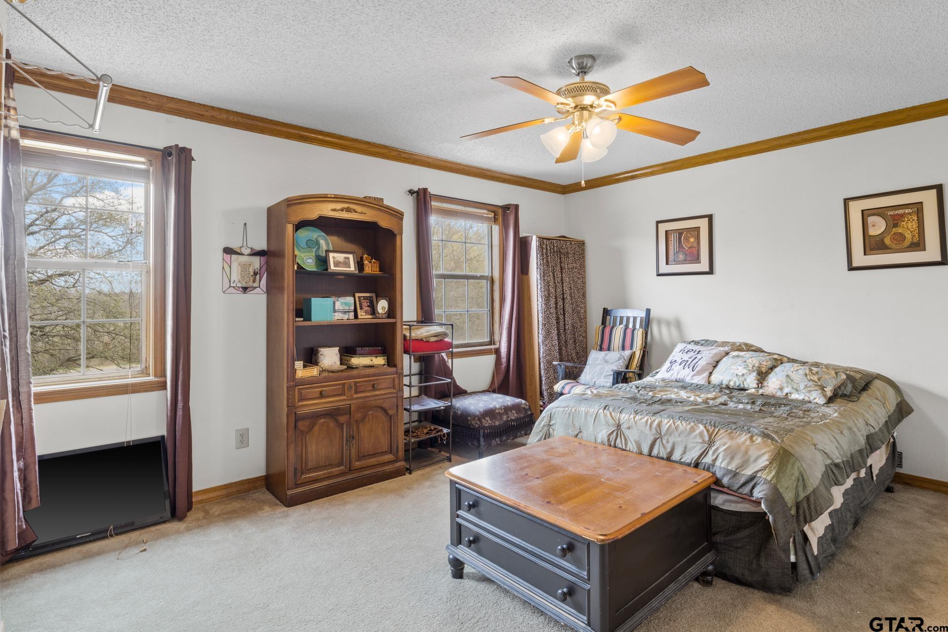 5975 N Hwy 271