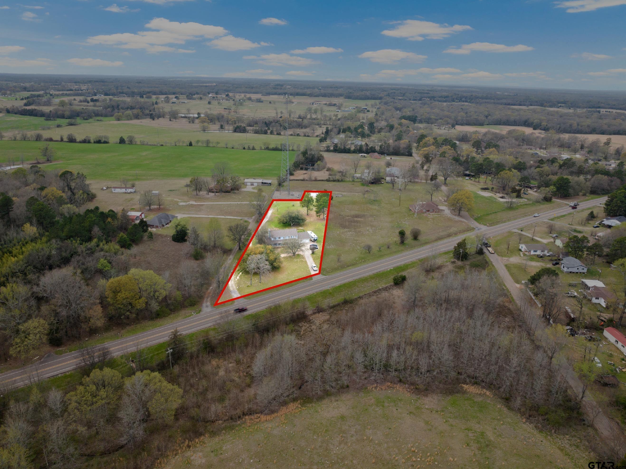 5975 N Hwy 271