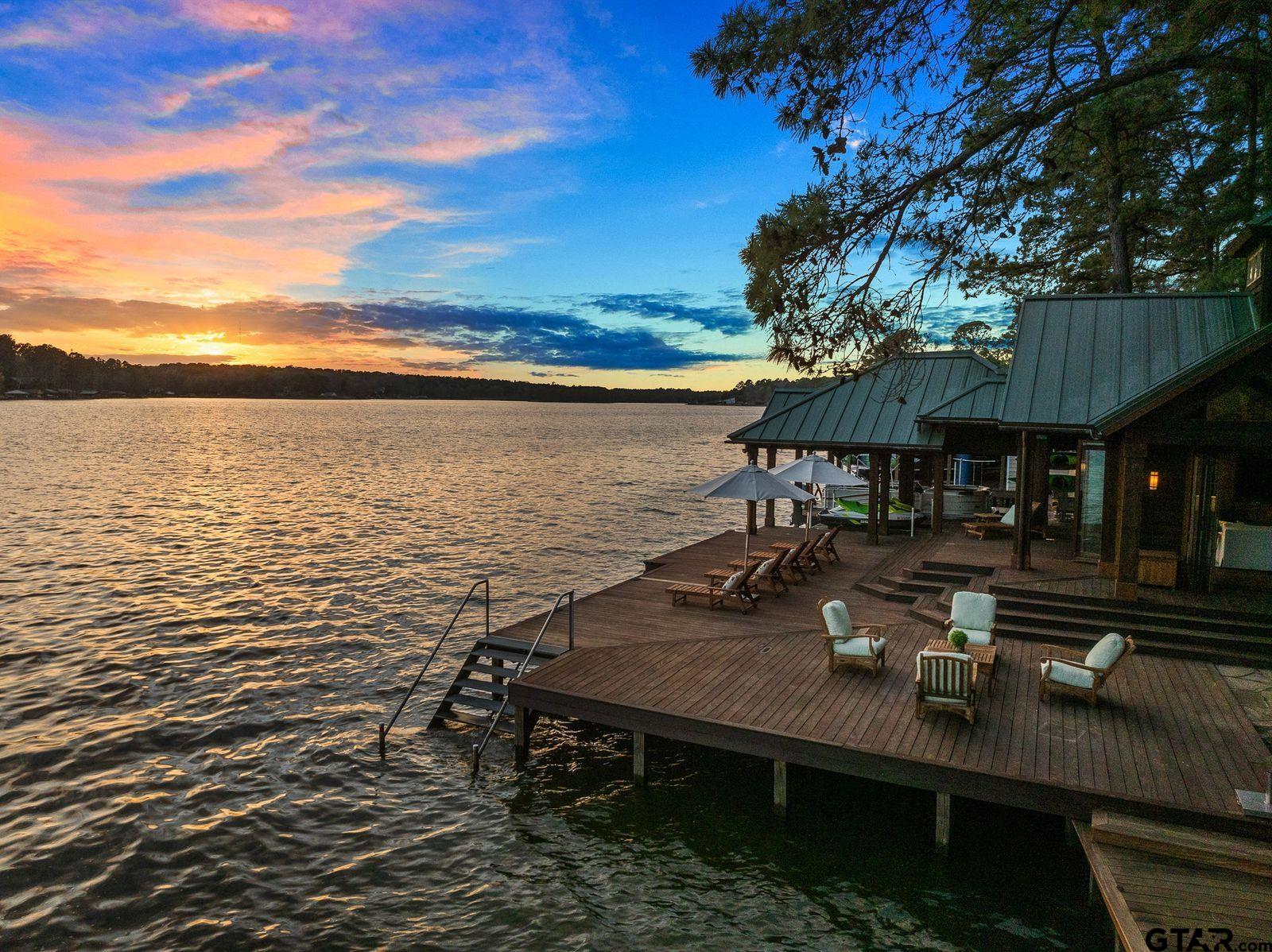 608 E Eagle Point Drive