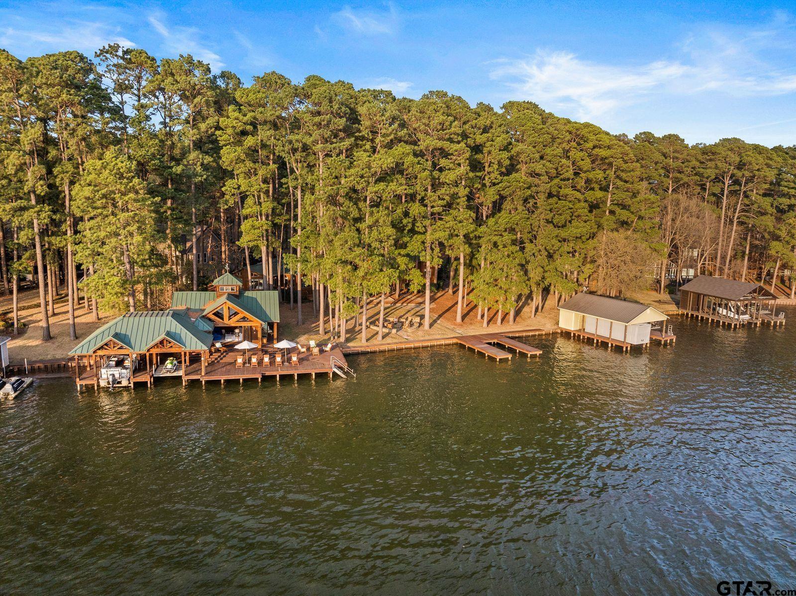 608 E Eagle Point Drive