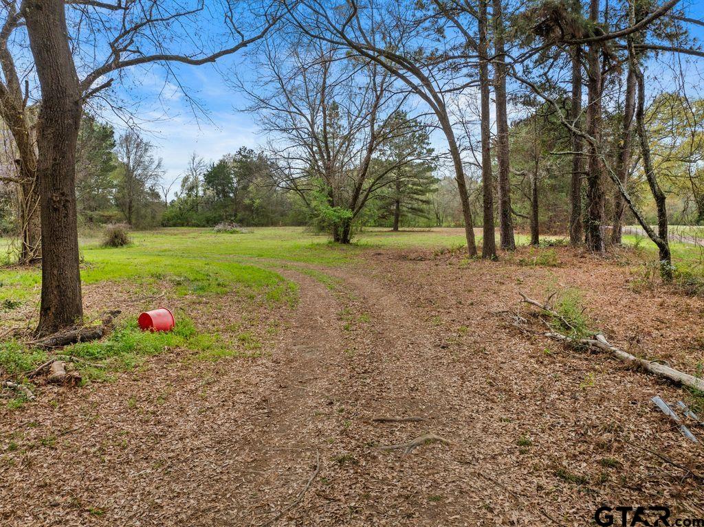 CR 1124 W Old HWY 11