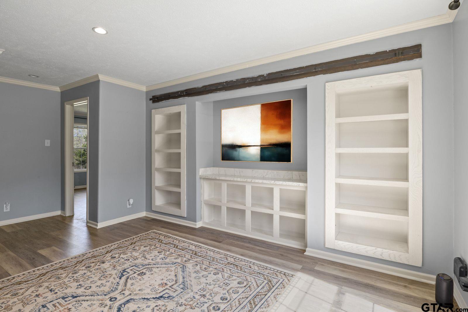 535 NE County Road 2060