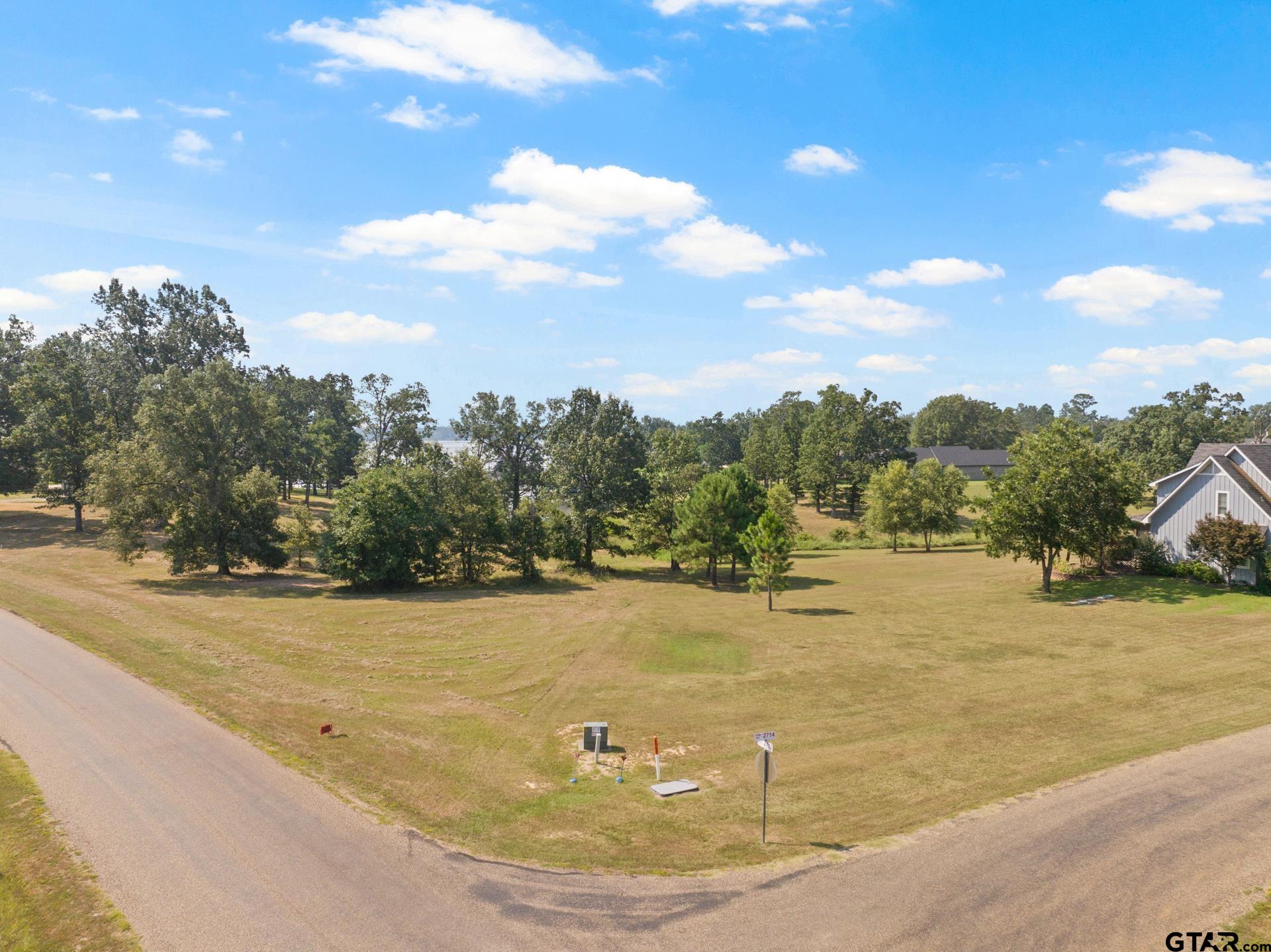 232 Private Road 2712