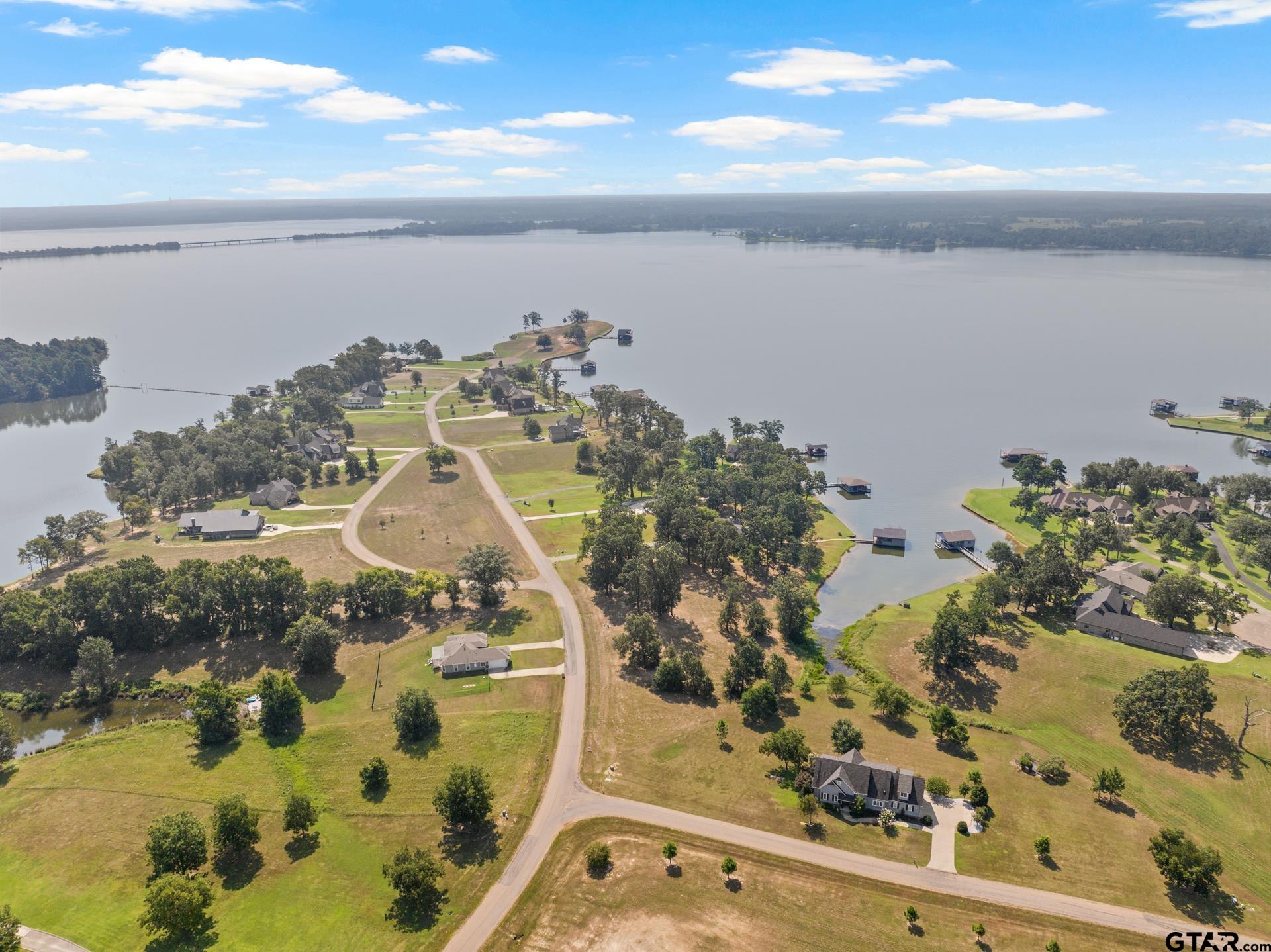 232 Private Road 2712