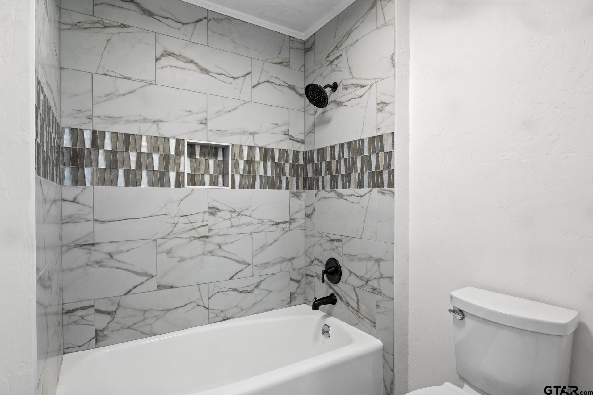 331 County Road 2106