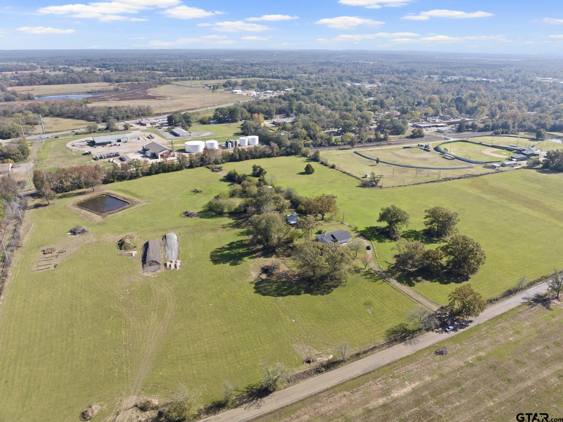 331 County Road 2106