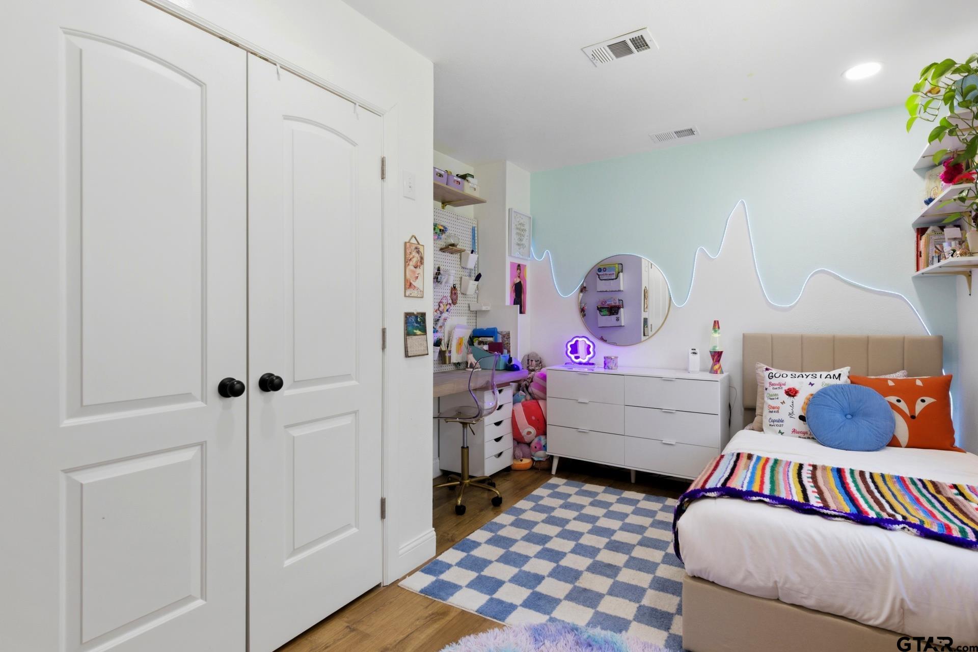 1457 Lake Franklin Dr.