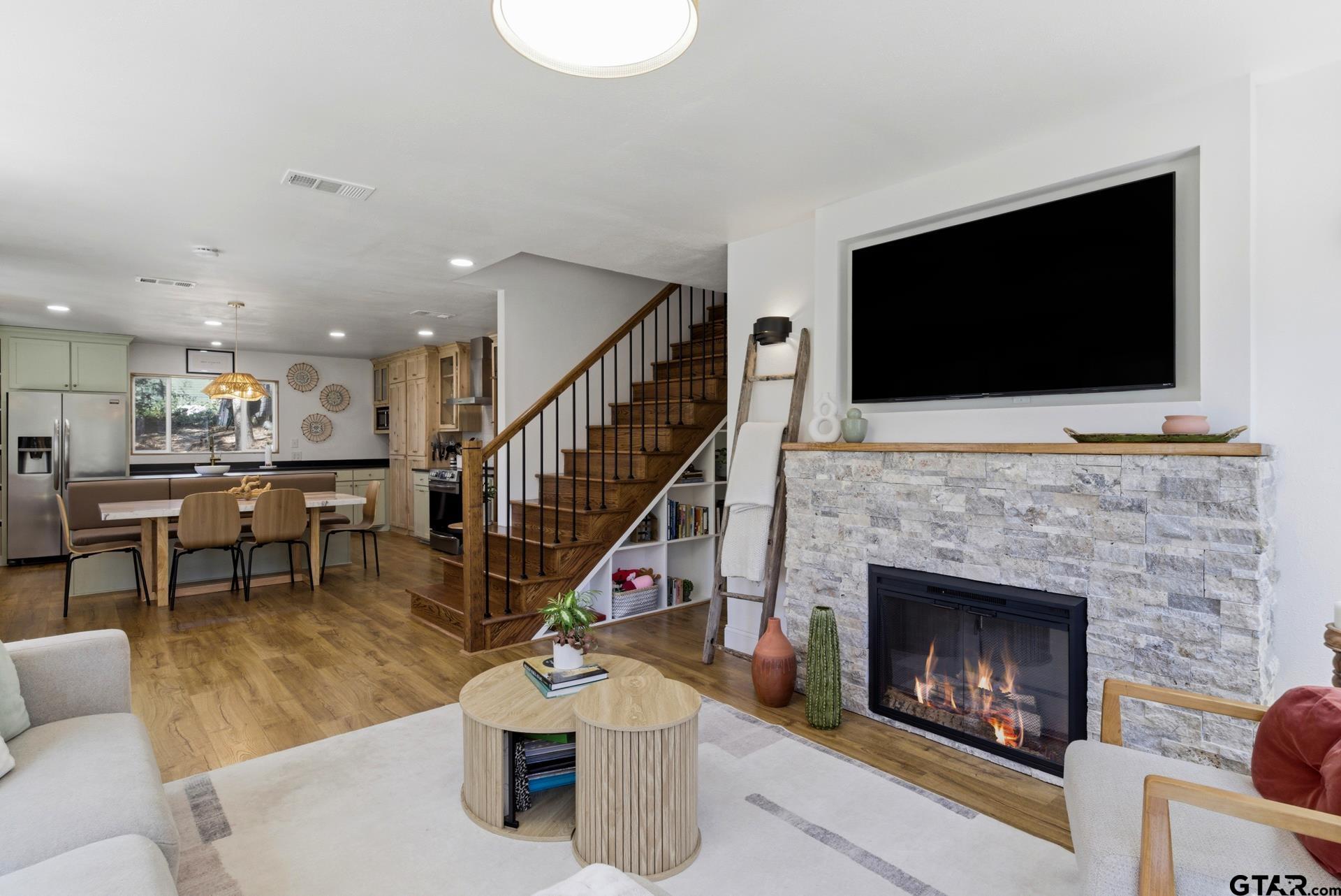 1457 Lake Franklin Dr.