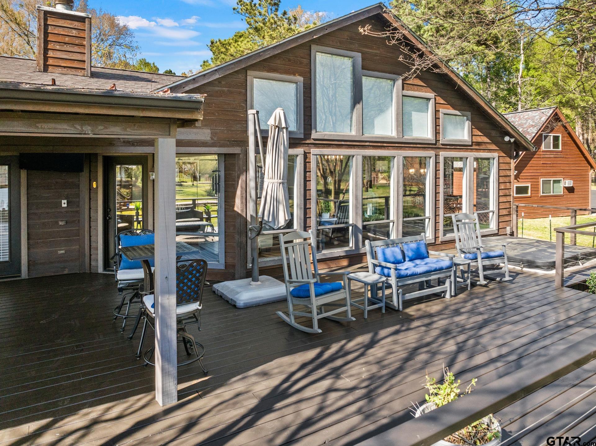 601 W Eagle Point Drive