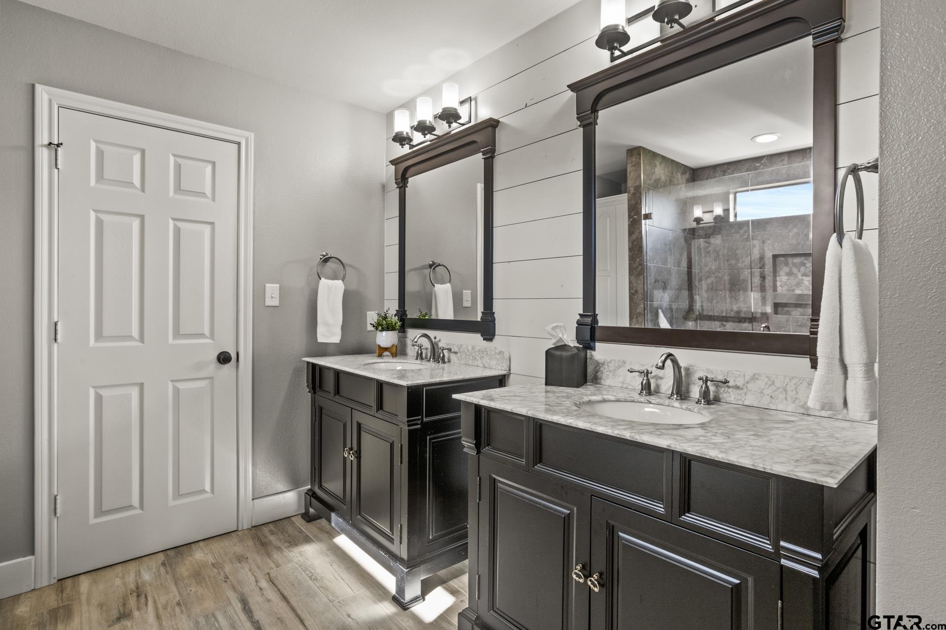 601 W Eagle Point Drive