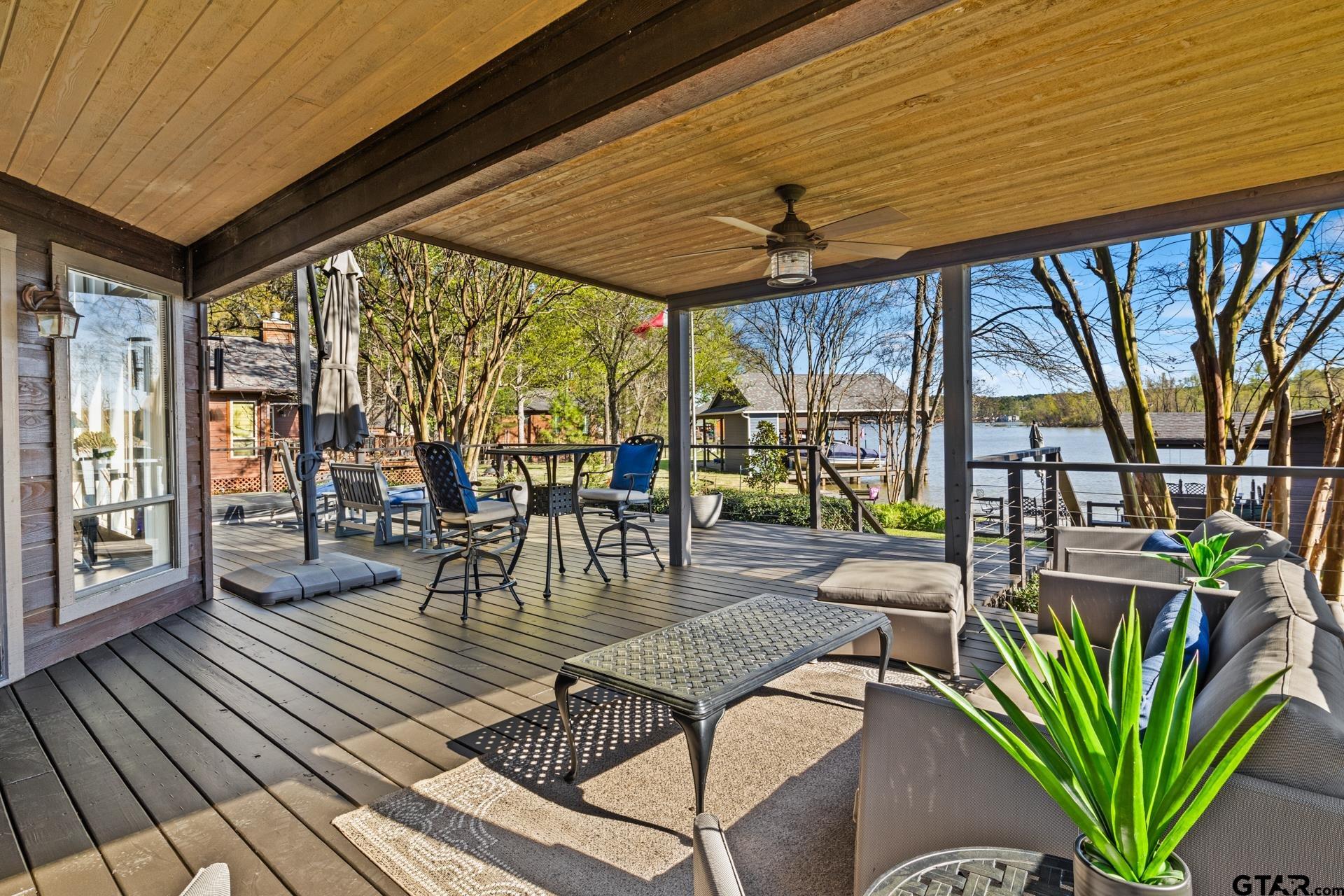 601 W Eagle Point Drive