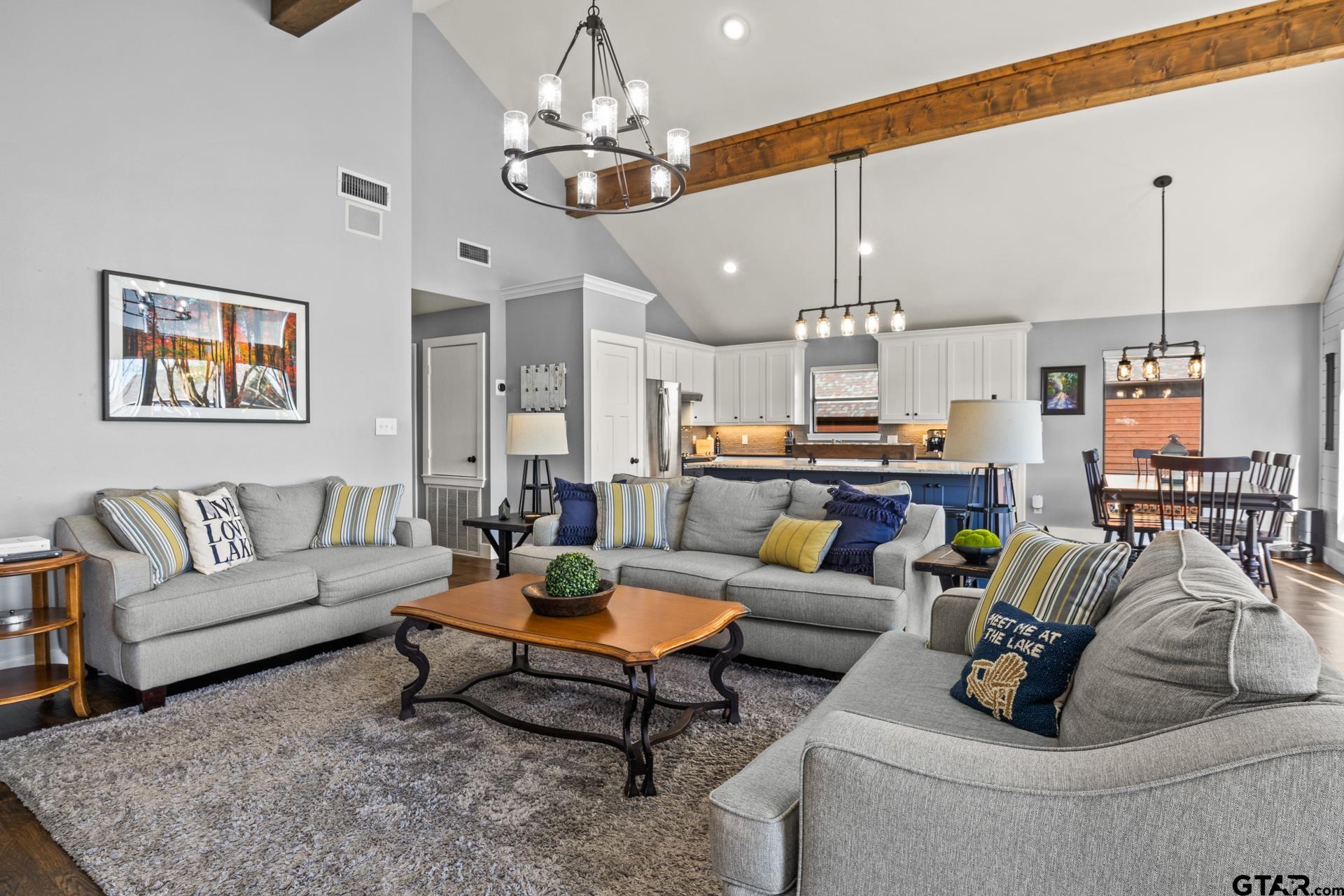 601 W Eagle Point Drive