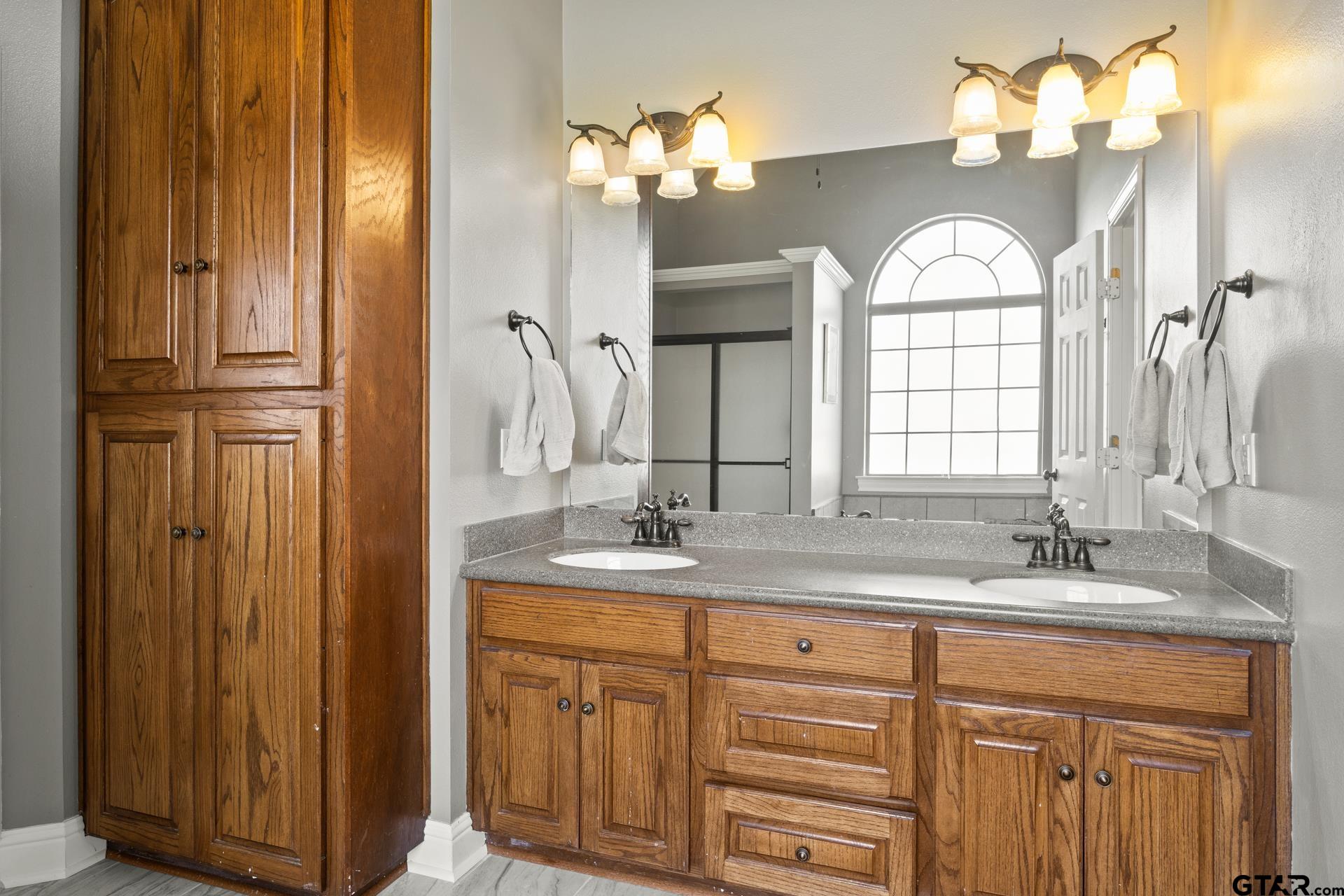 1203 Silver Oak Street