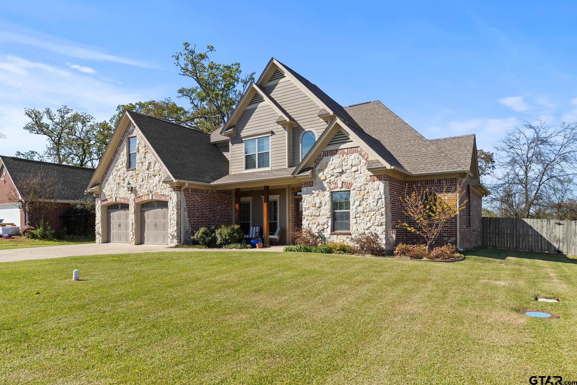 1203 Silver Oak Street