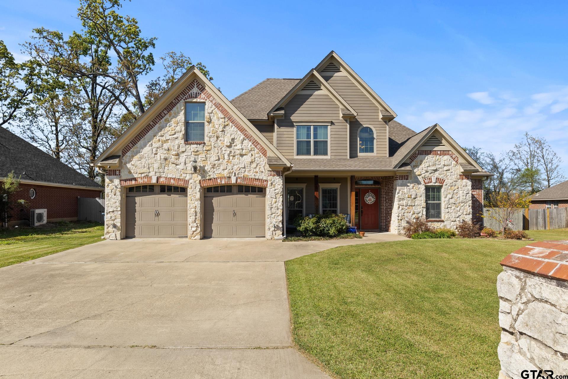 1203 Silver Oak Street