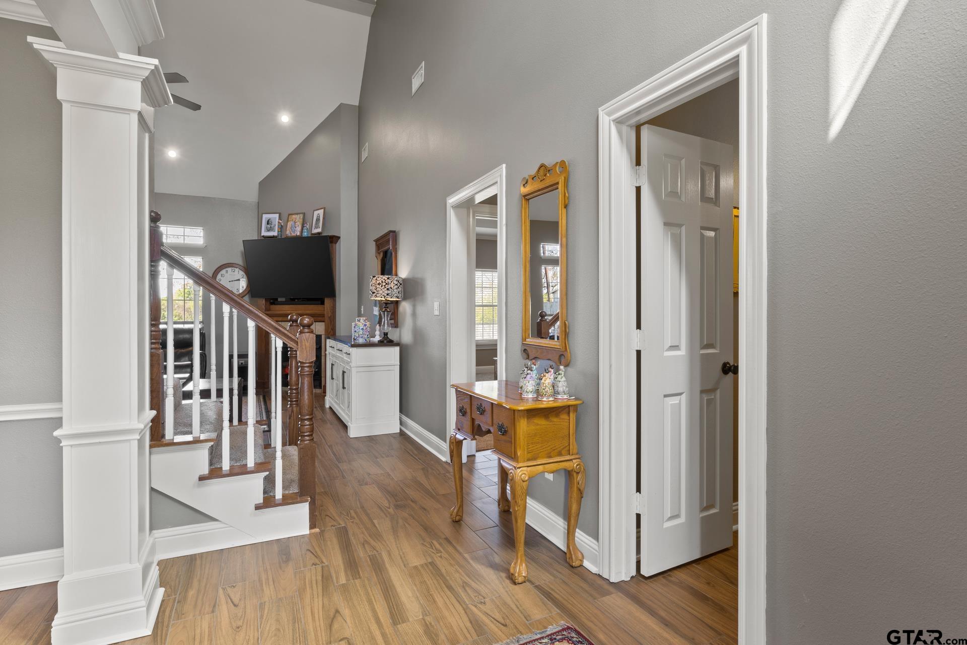 1203 Silver Oak Street