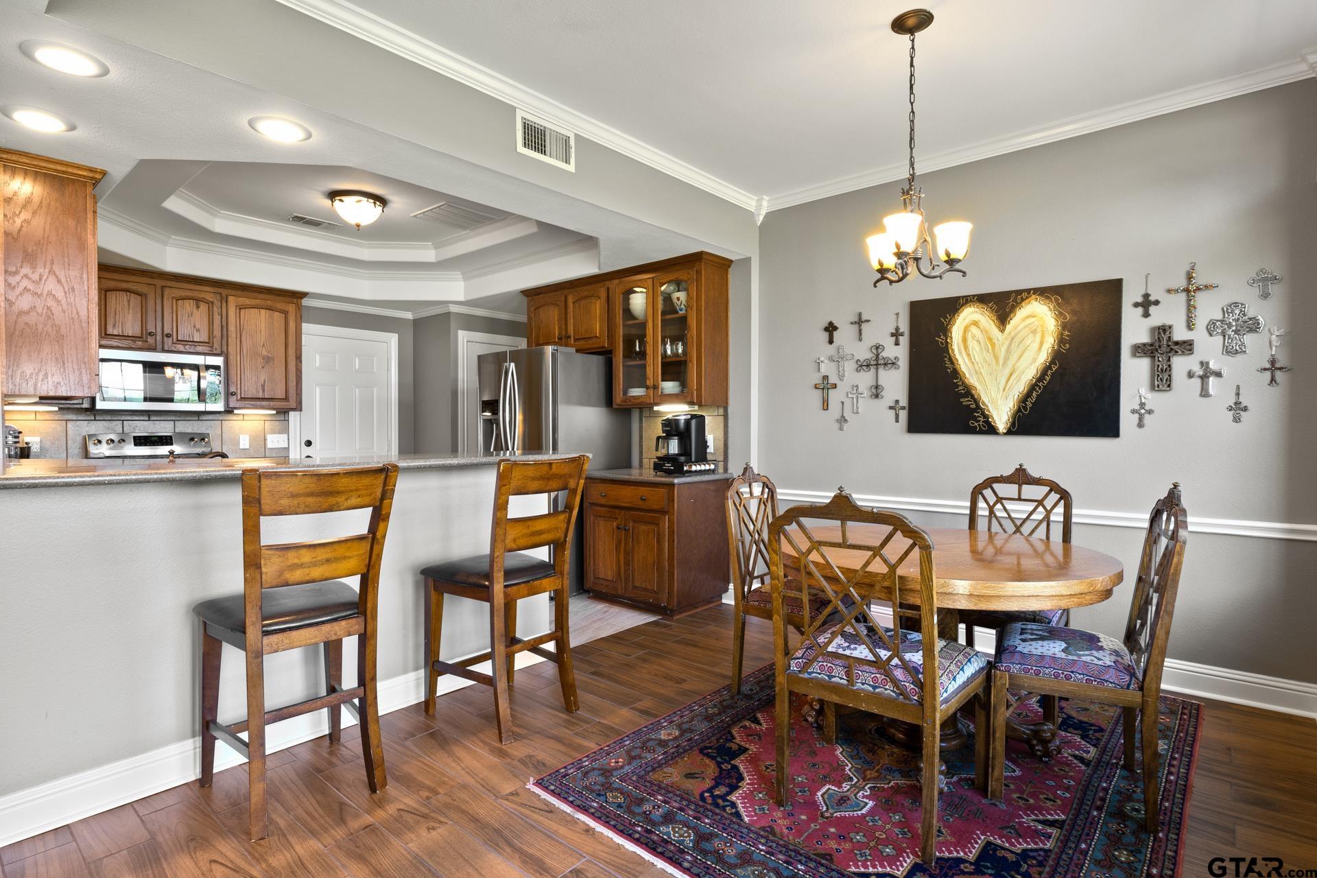 1203 Silver Oak Street